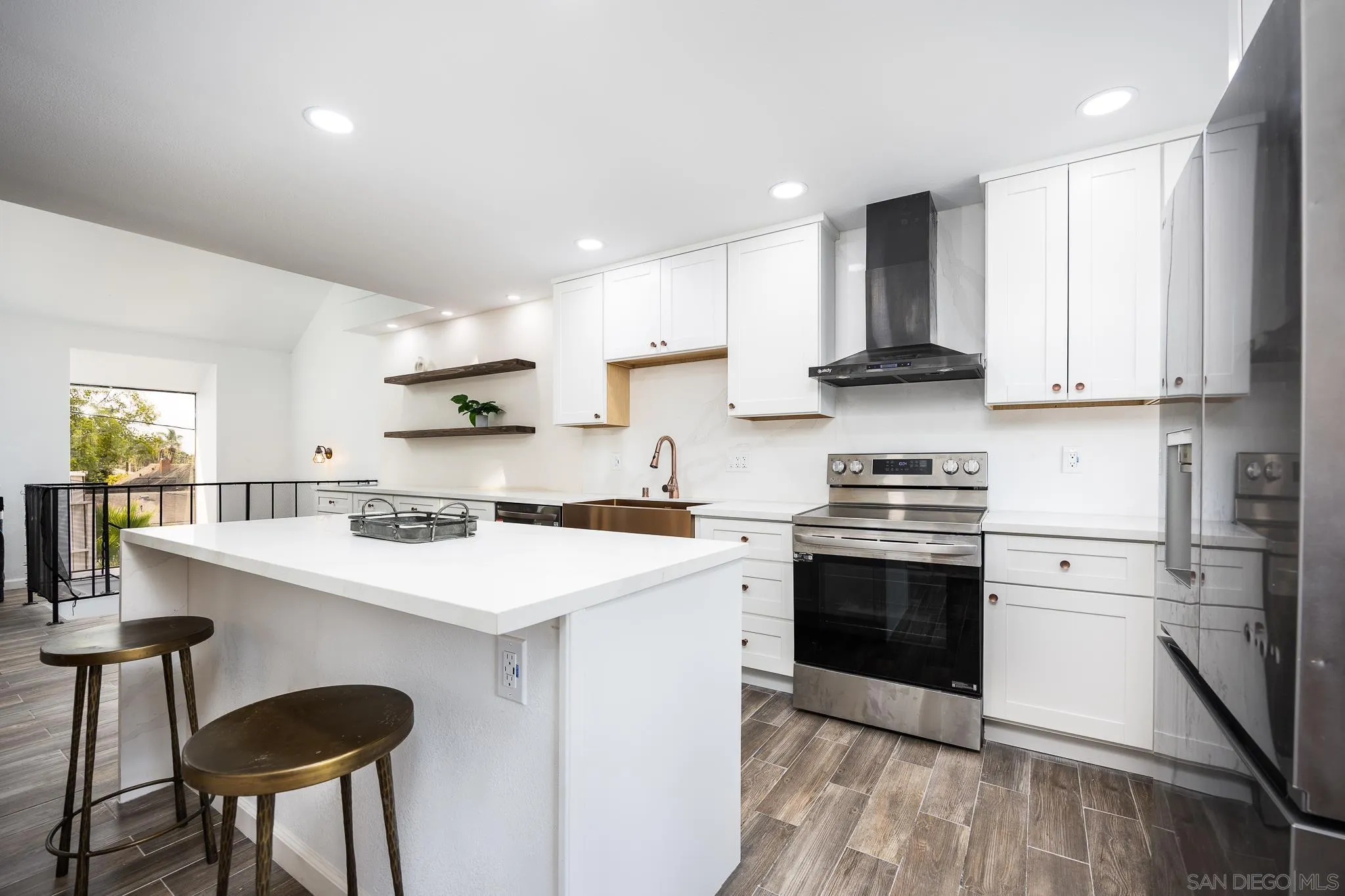 https://cdn.realtyfeed.com/cdn/127/250037370/1e57f40e3a7b086263356aeaf7135c72.webp