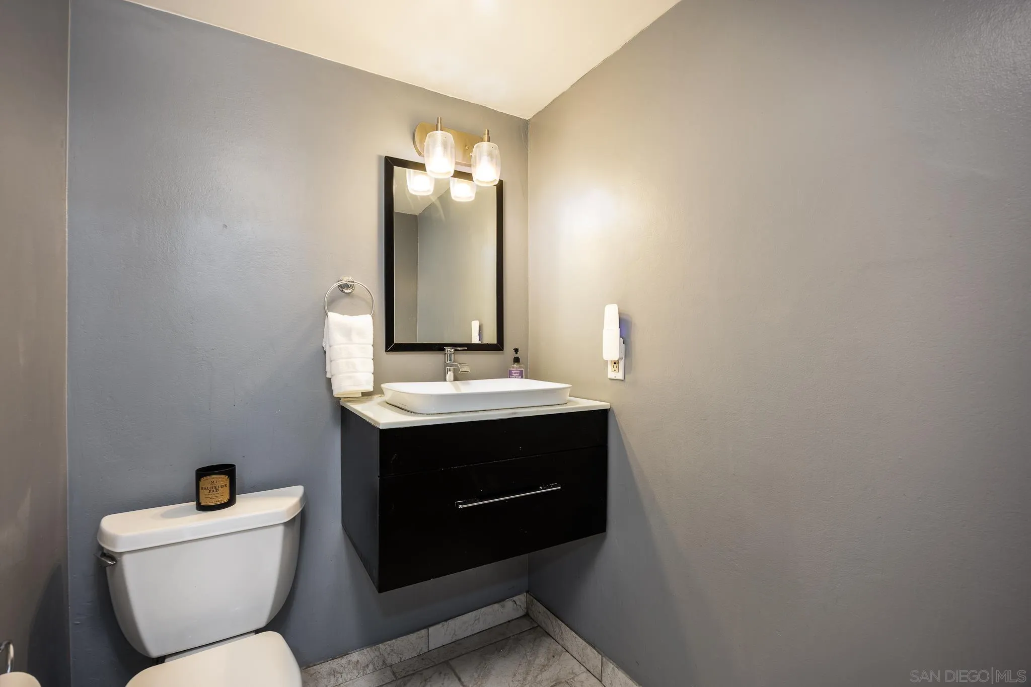 https://cdn.realtyfeed.com/cdn/127/250037370/667317f675fe1f6fbe20b58a1e024462.webp