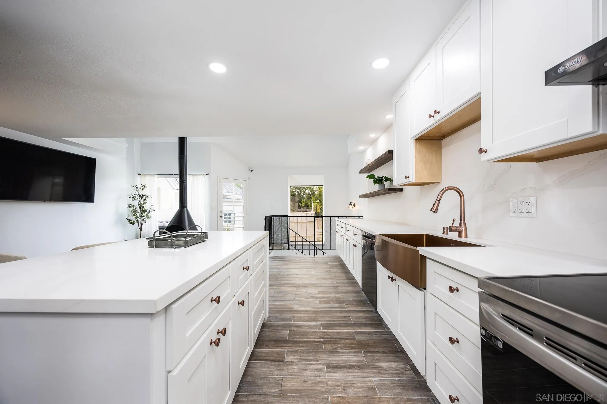 https://cdn.realtyfeed.com/cdn/127/250037370/7e3b950d3cc4ff684acc2bea2b3c4592.webp