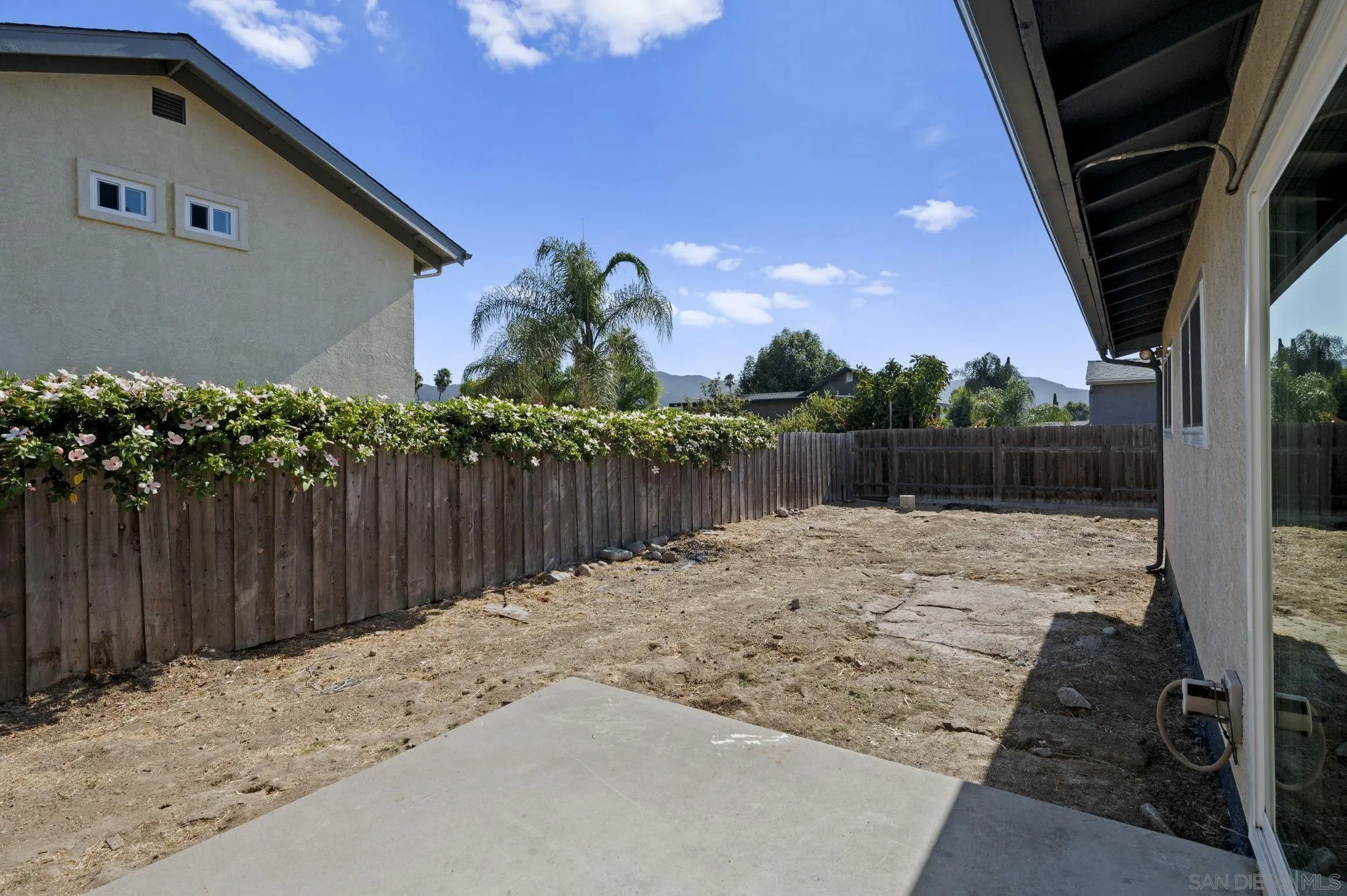 https://cdn.realtyfeed.com/cdn/127/250037375/22e7382ad233928c565f62ca81551577.webp