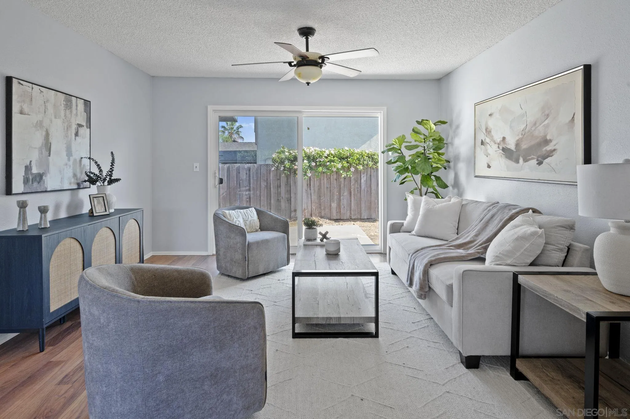 https://cdn.realtyfeed.com/cdn/127/250037375/4df6cda5eadd09d8554b32def7947830.webp