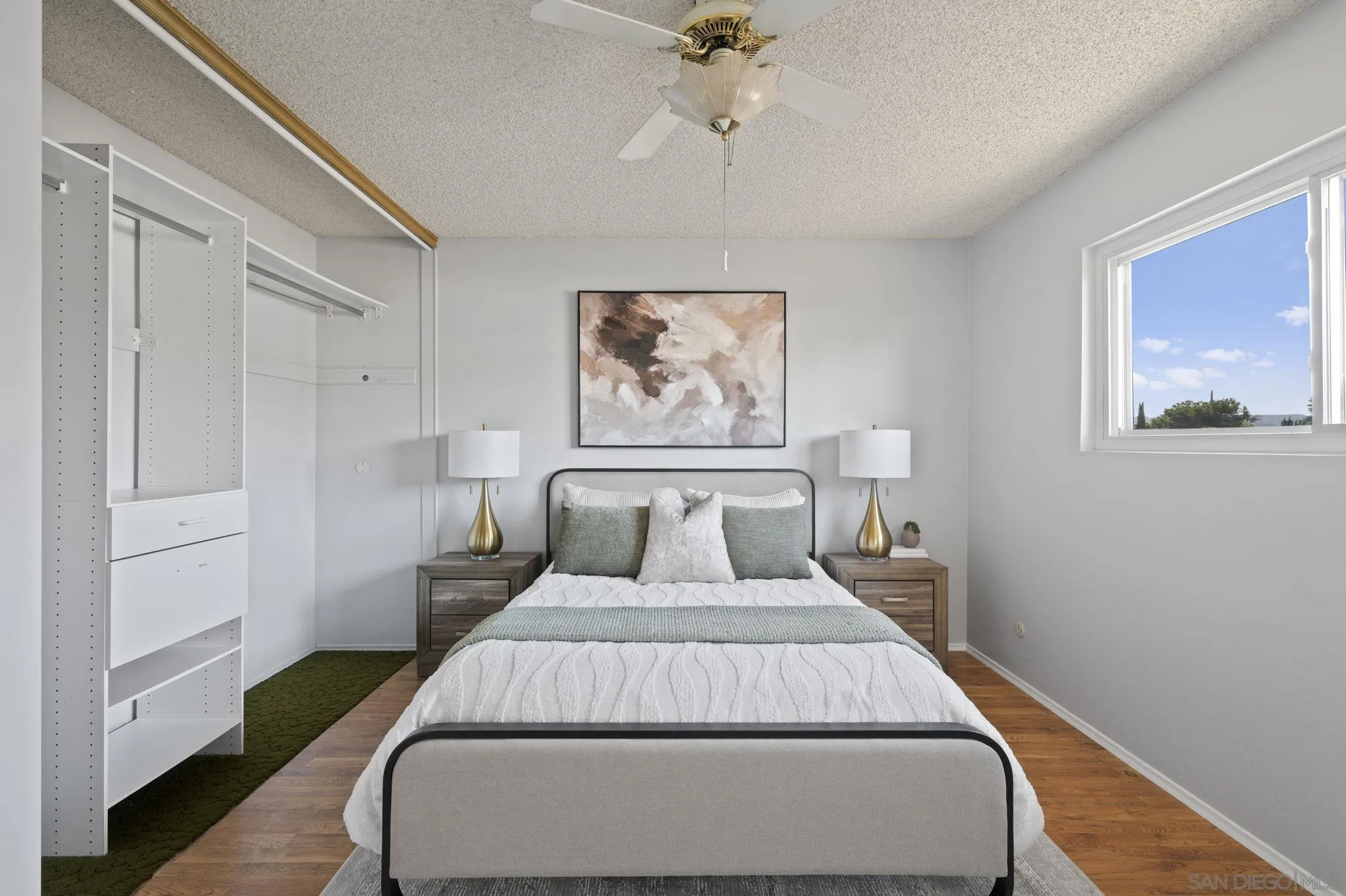 https://cdn.realtyfeed.com/cdn/127/250037375/f24bf39eb60988fb1f383dcb6993bb13.webp