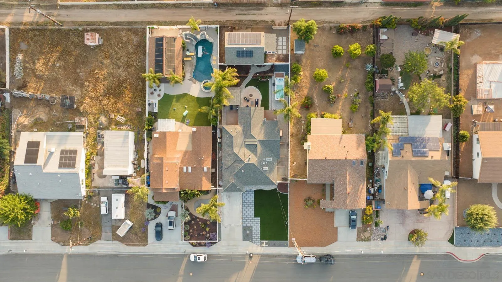 https://cdn.realtyfeed.com/cdn/127/250037376/3ea385bf65380f8fc6cbf9bdde6e6823.webp