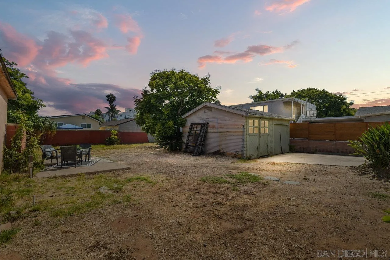 https://cdn.realtyfeed.com/cdn/127/250037381/32fc09516f4bb2fe947a48d5700e1e9d.webp