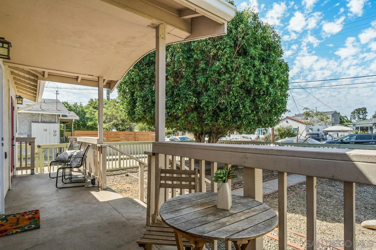 https://cdn.realtyfeed.com/cdn/127/250037381/33899a79d8b714cbf013268fa3a6a15d.webp