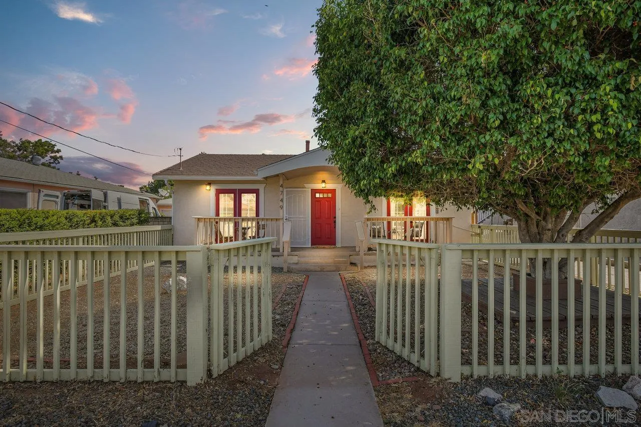 https://cdn.realtyfeed.com/cdn/127/250037381/60100819a3d03ee53760ea0cd92363f8.webp