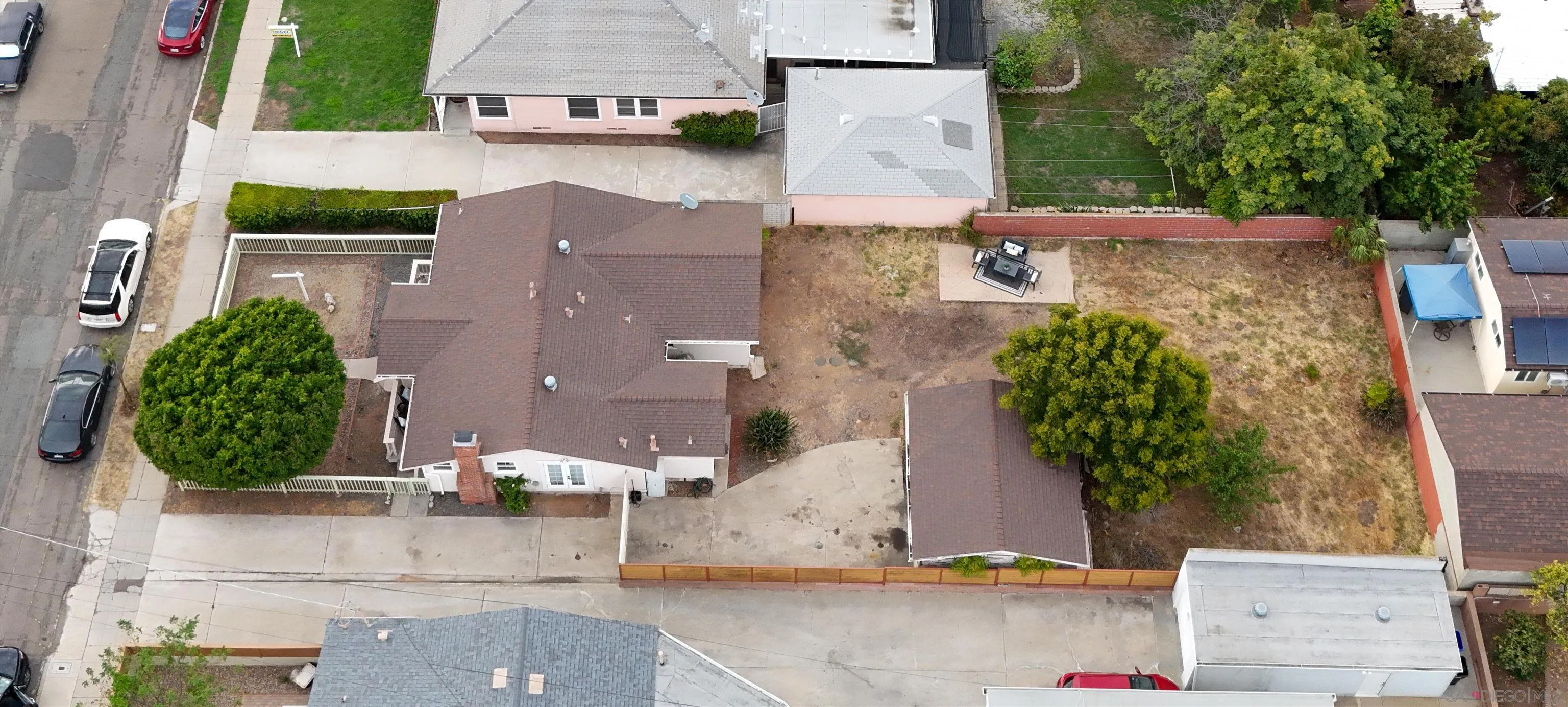https://cdn.realtyfeed.com/cdn/127/250037381/d8256855e2d84cc117746d862ea94345.webp