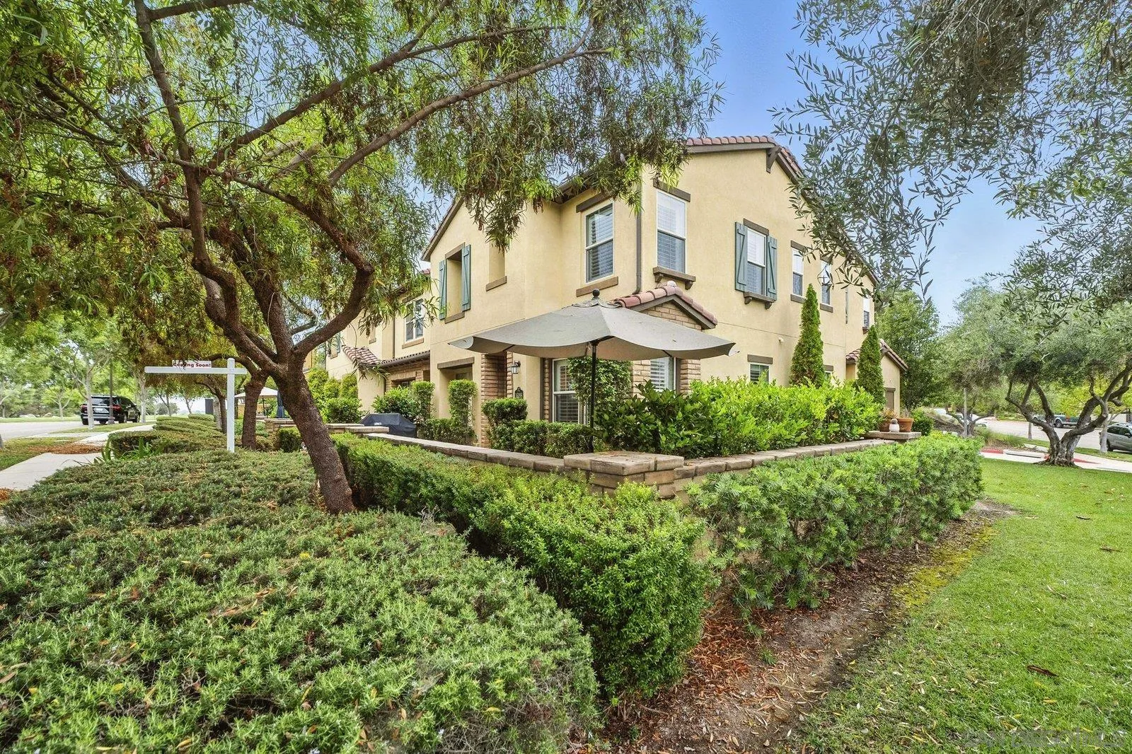 Photo #3: 250037382 Listing 