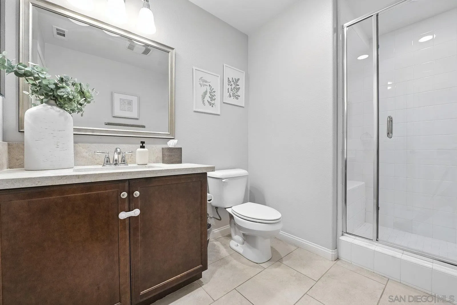 Photo #16: 250037382 Listing: Photo #16