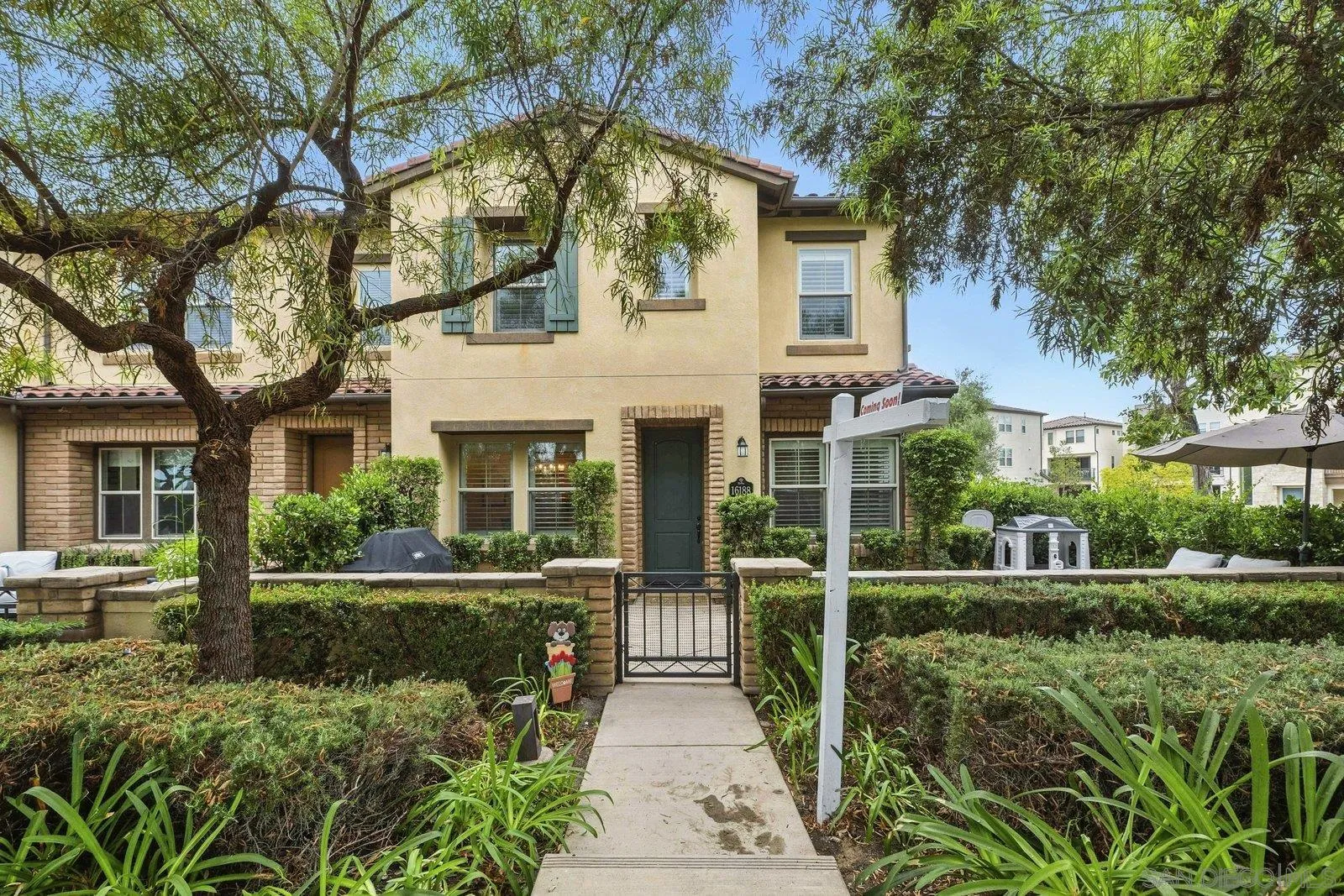 Photo #2: 250037382 Listing 