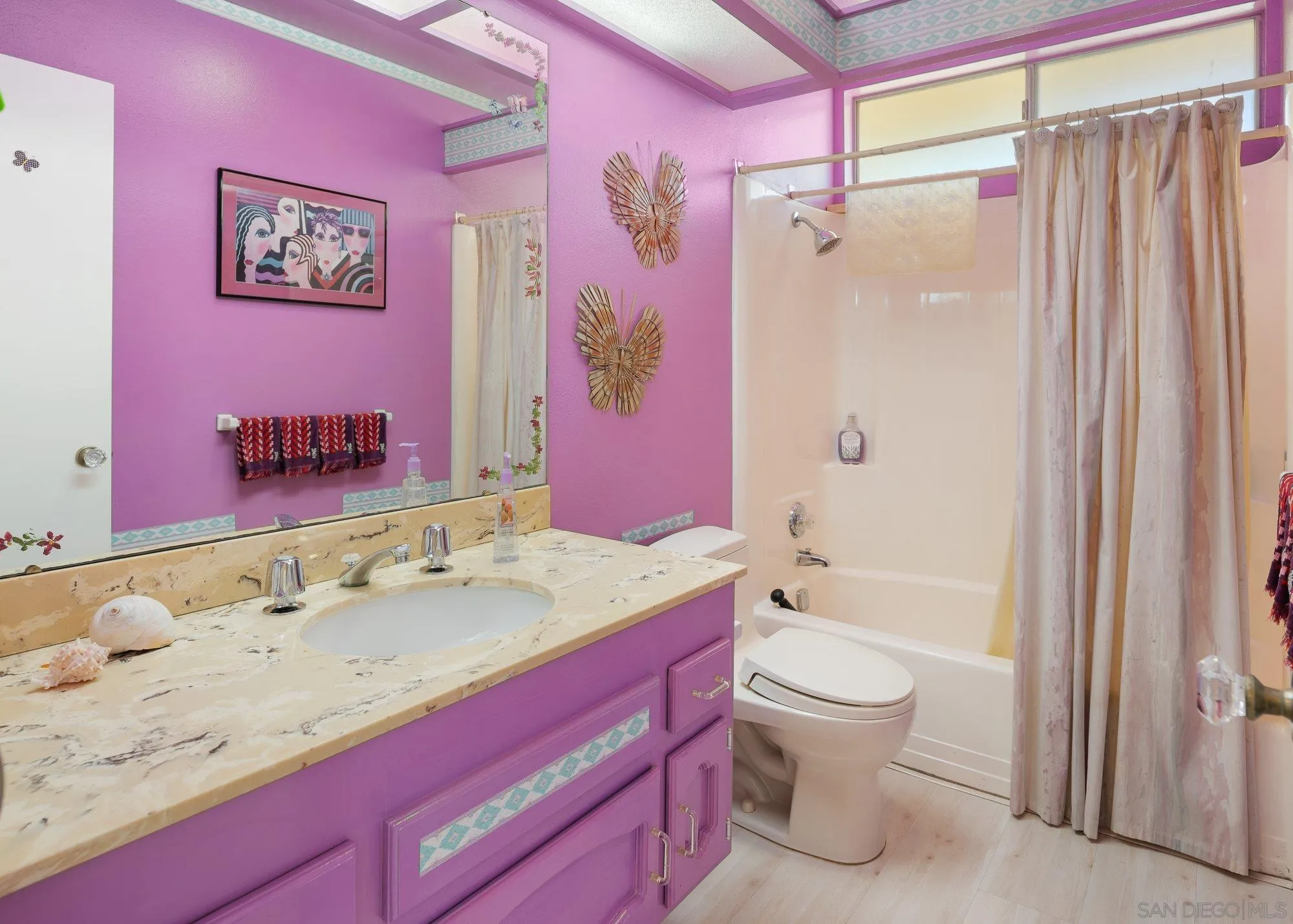 https://cdn.realtyfeed.com/cdn/127/250037387/1a07c51833adff307f6269df96af35be.webp