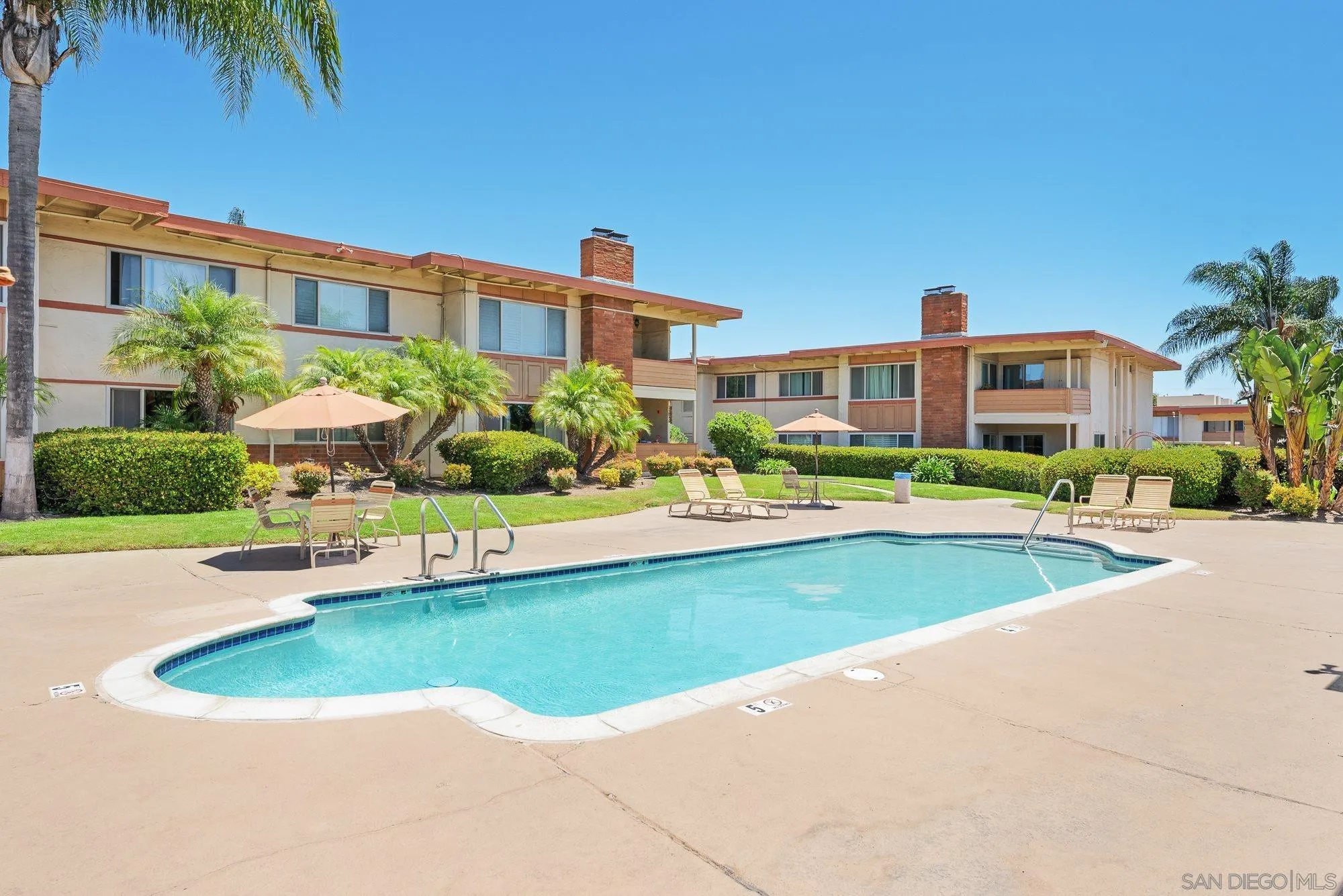 https://cdn.realtyfeed.com/cdn/127/250037387/3dbb5eb3ff92a592507c562bfb7a650a.webp