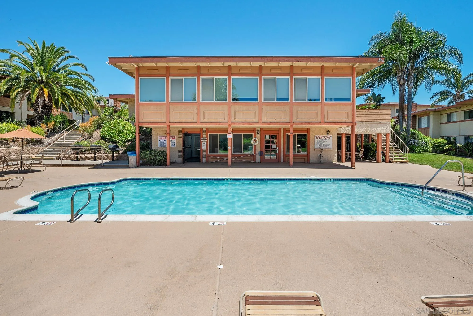 https://cdn.realtyfeed.com/cdn/127/250037387/d4eb86067d7b7d5a3484fcad9c017012.webp