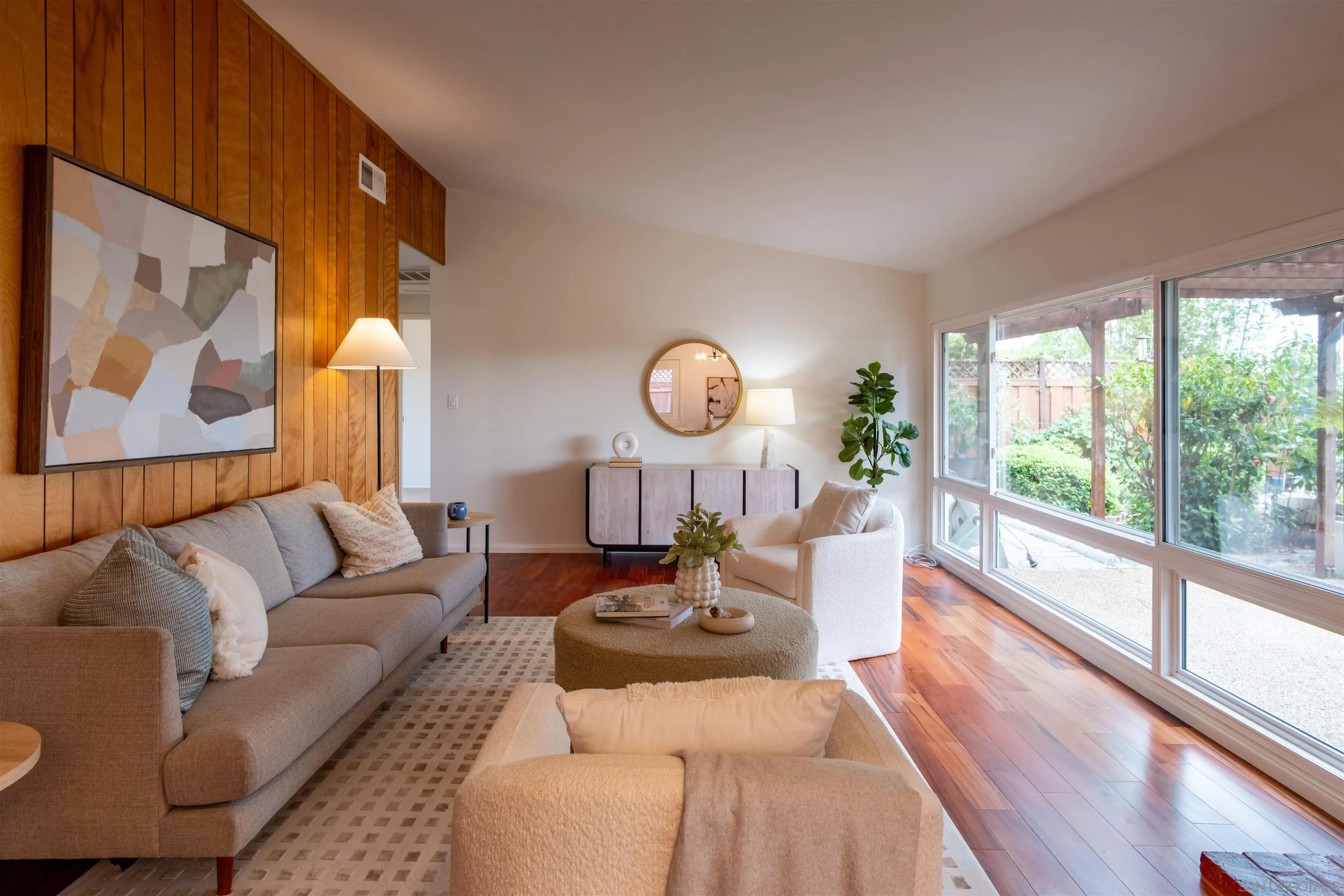 https://cdn.realtyfeed.com/cdn/127/250037392/7fcd25301da4c7ad3e15448a7d07e26e.webp