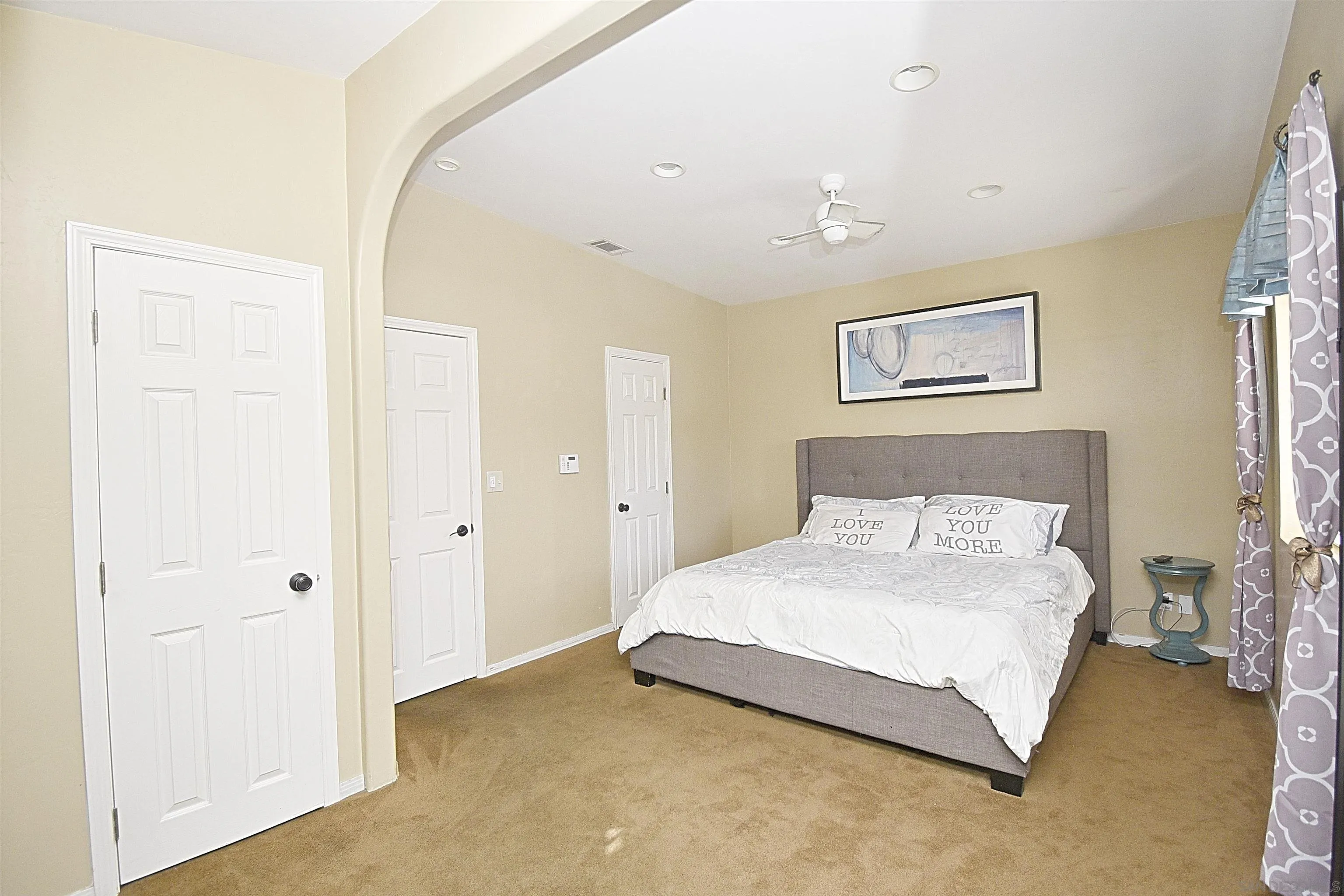 https://cdn.realtyfeed.com/cdn/127/250037395/020517466bd86ef094e430094d896948.webp