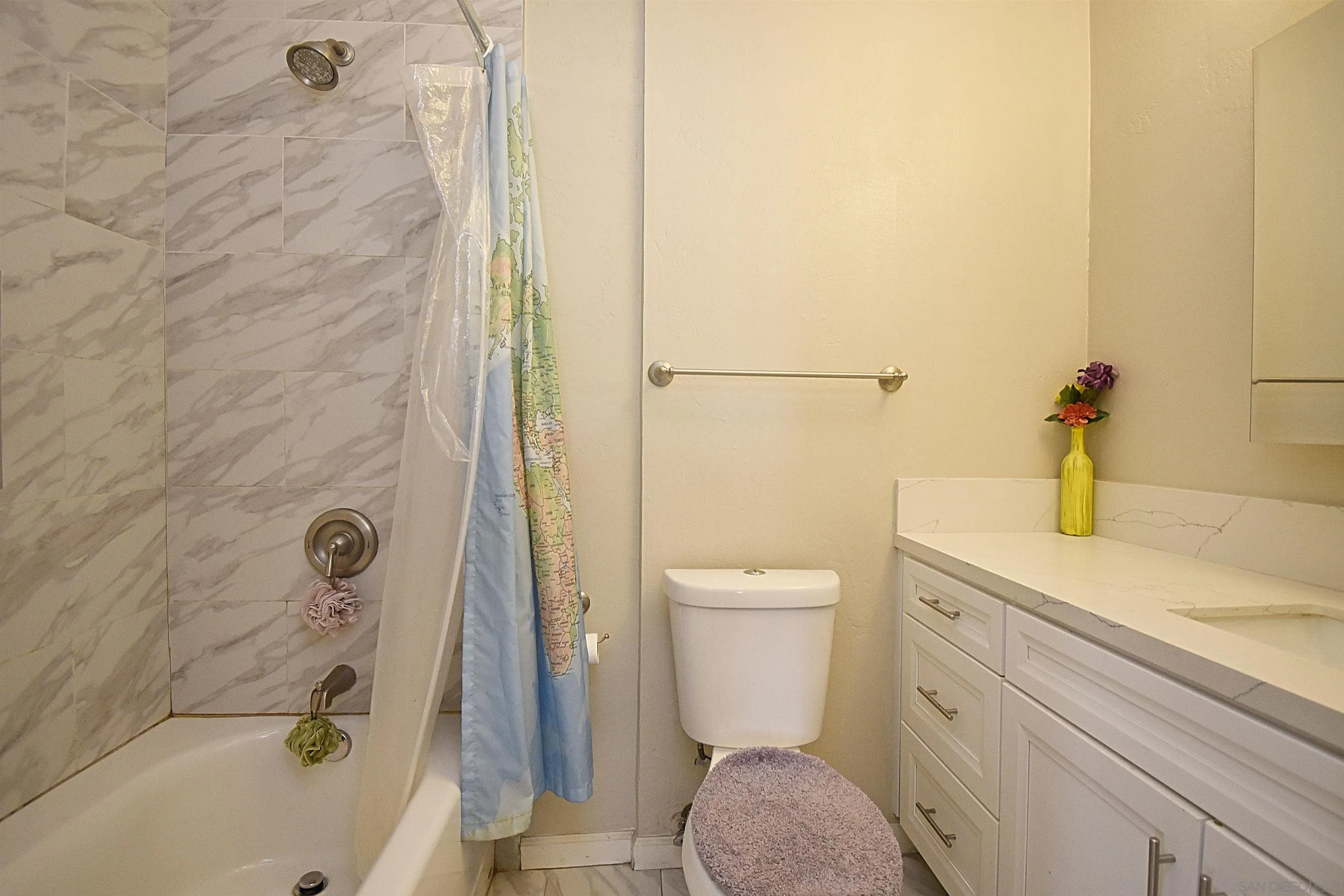 https://cdn.realtyfeed.com/cdn/127/250037395/13b476b27b3c71d9835b78b8bbdc1a2c.webp