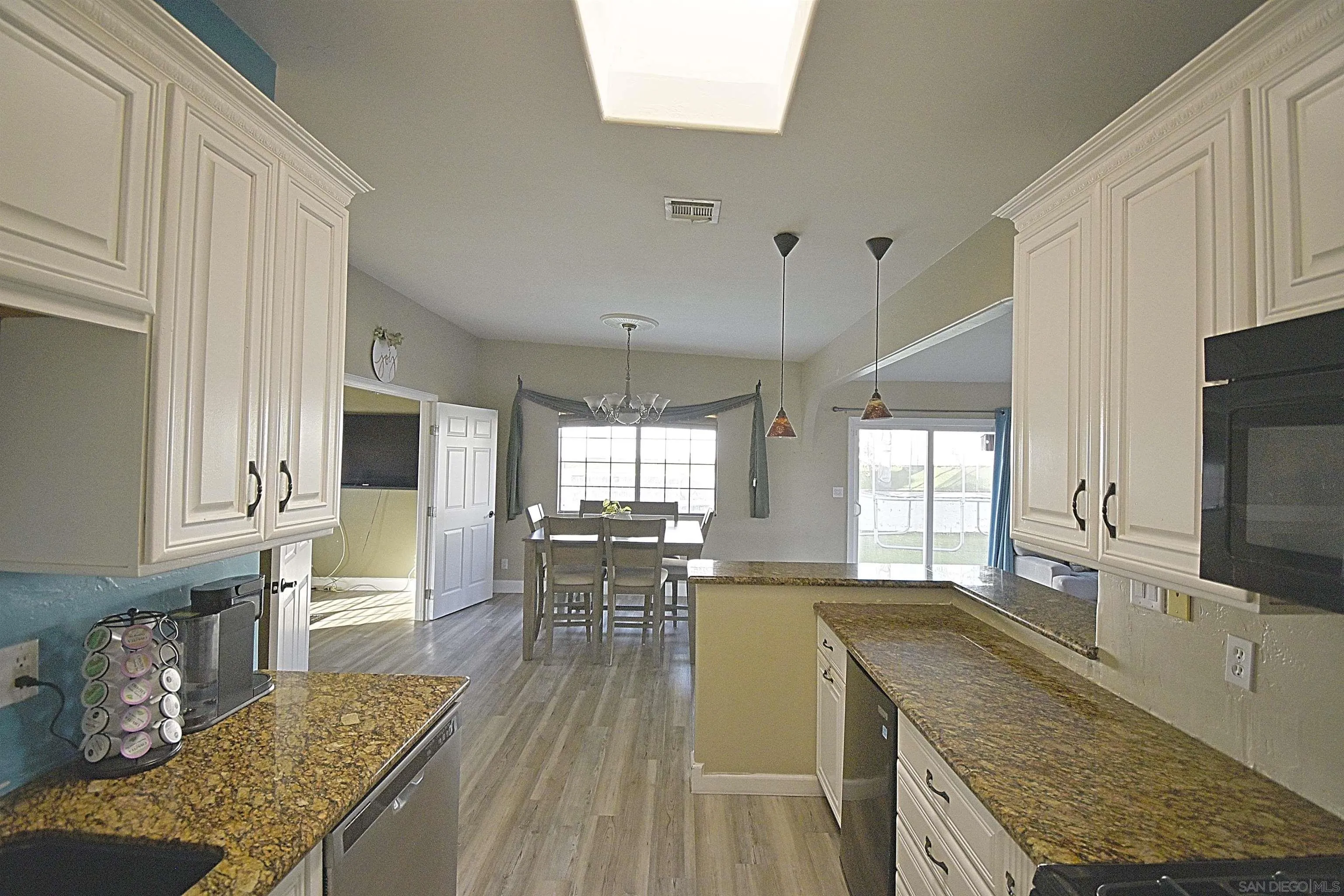 https://cdn.realtyfeed.com/cdn/127/250037395/554210f65f44d45a2575ff005cadcc56.webp