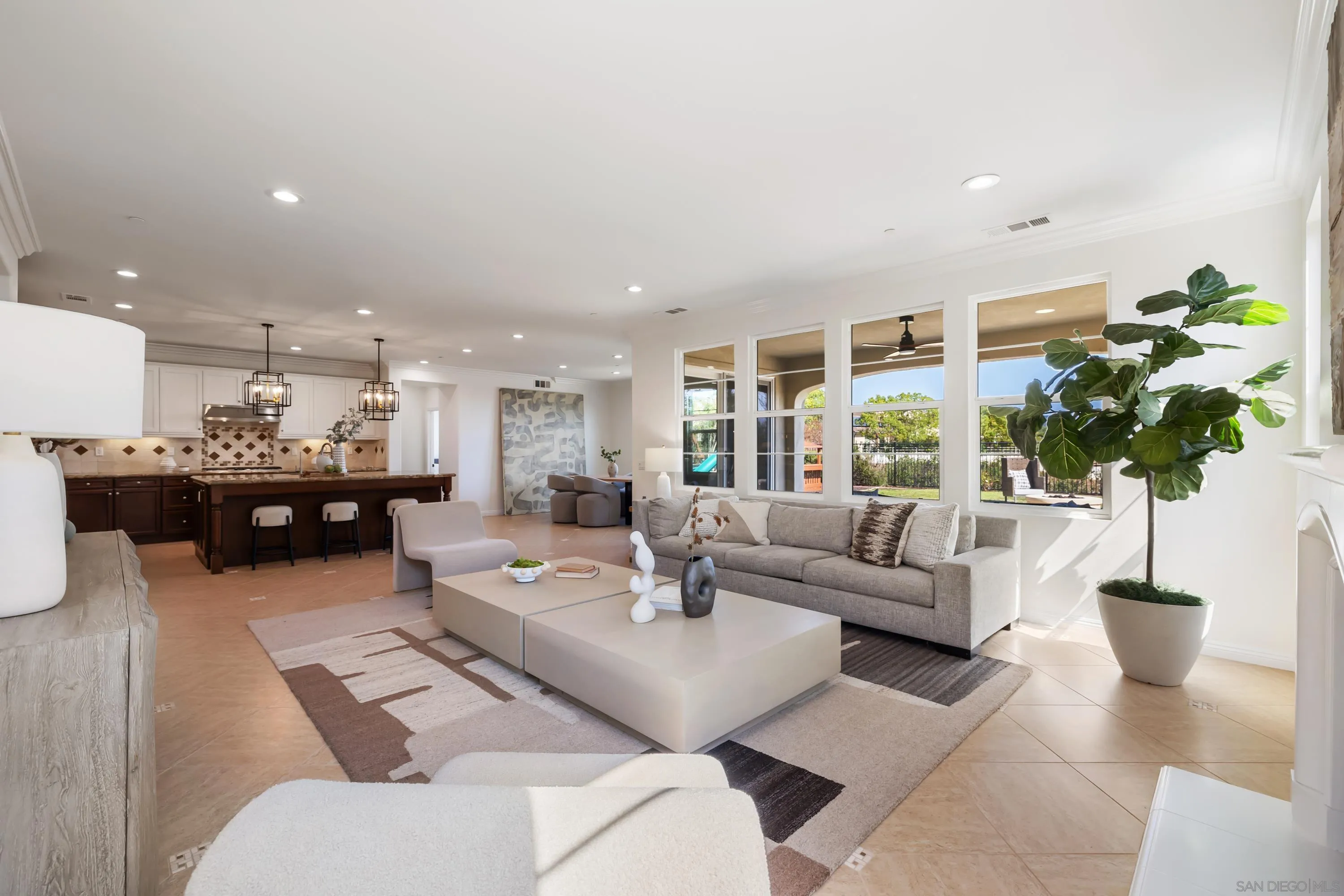 https://cdn.realtyfeed.com/cdn/127/250037396/2d7b725fabcd43dcd2148c1d9d939b5a.webp