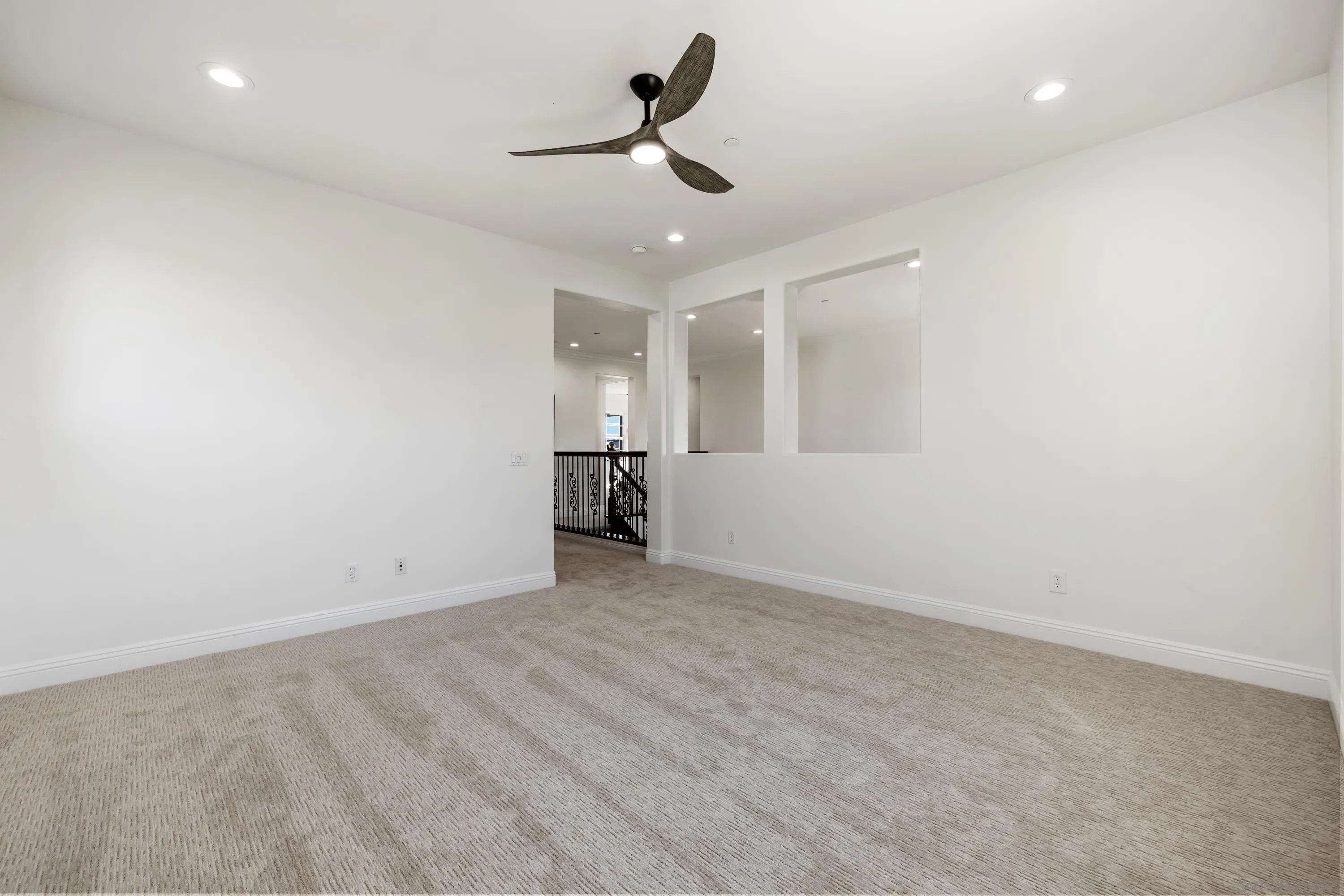 https://cdn.realtyfeed.com/cdn/127/250037396/ecaf90bf1bed33ea4781e47bfe471db9.webp