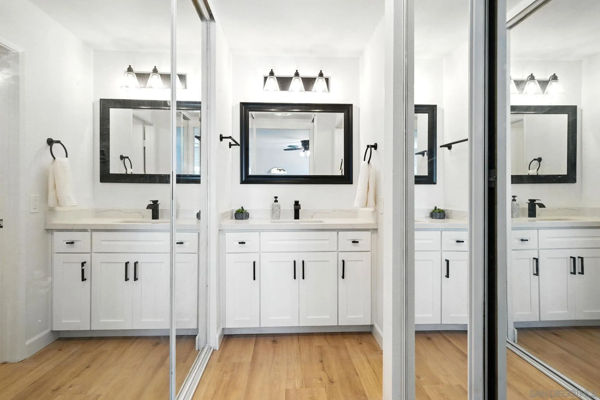 https://cdn.realtyfeed.com/cdn/127/250037397/7345bc3404de689f0e2138aa3c31bd37.webp