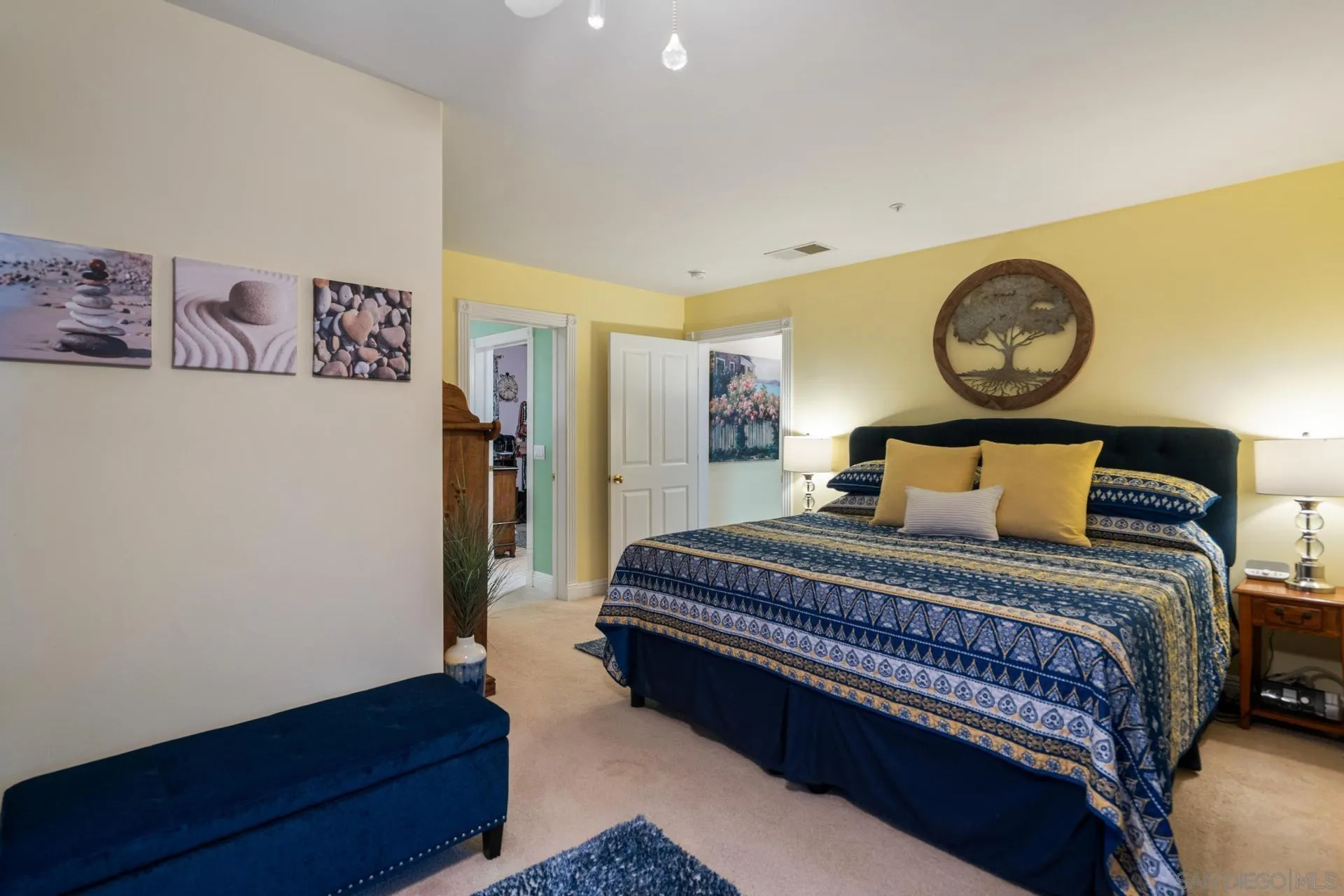 https://cdn.realtyfeed.com/cdn/127/250037399/a2404891013abcb7dd0bafd963950a0a.webp