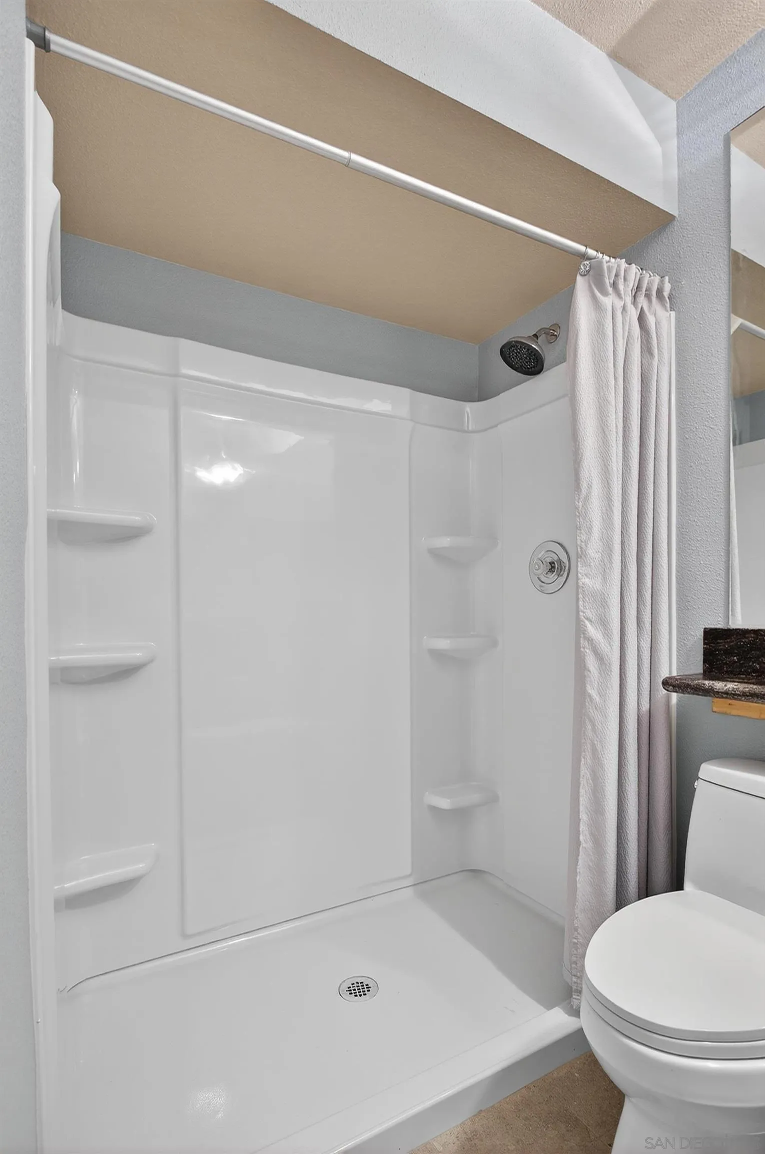 https://cdn.realtyfeed.com/cdn/127/250037400/556aa9223421406be97a1dcc3224e9ba.webp