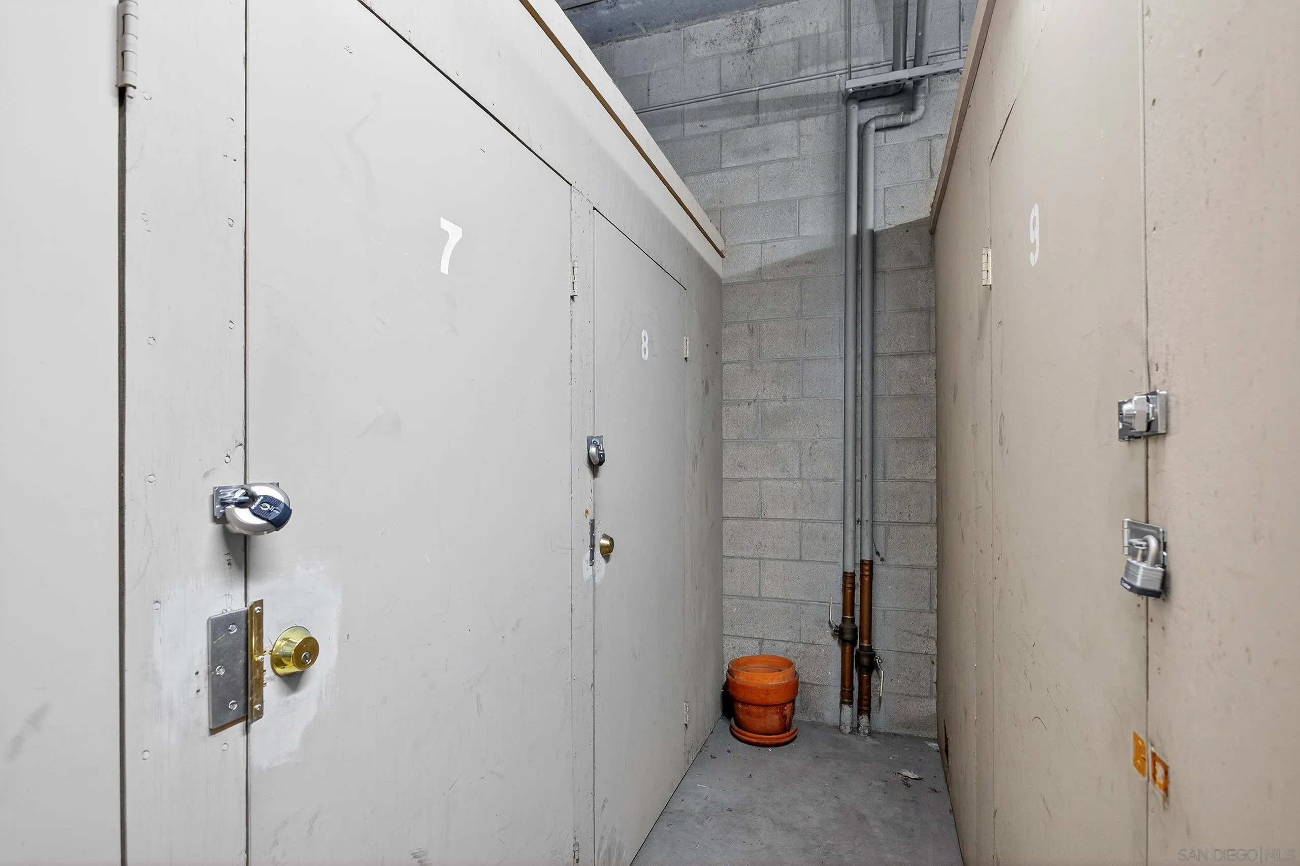 https://cdn.realtyfeed.com/cdn/127/250037400/6c624bd92652c1d3c67579f4dc2a1ca7.webp