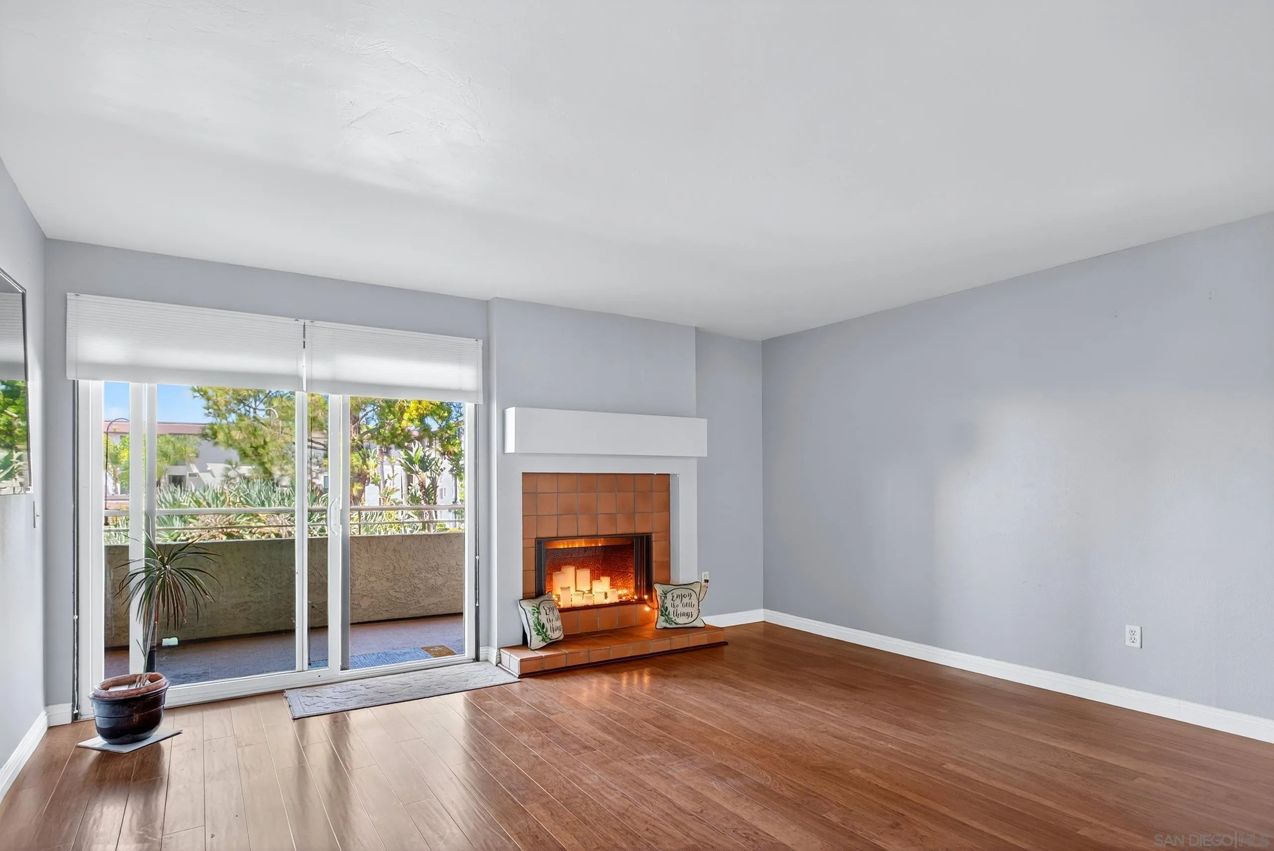https://cdn.realtyfeed.com/cdn/127/250037400/9c2c6b4dc0499d4184c1e5a92027b36c.webp