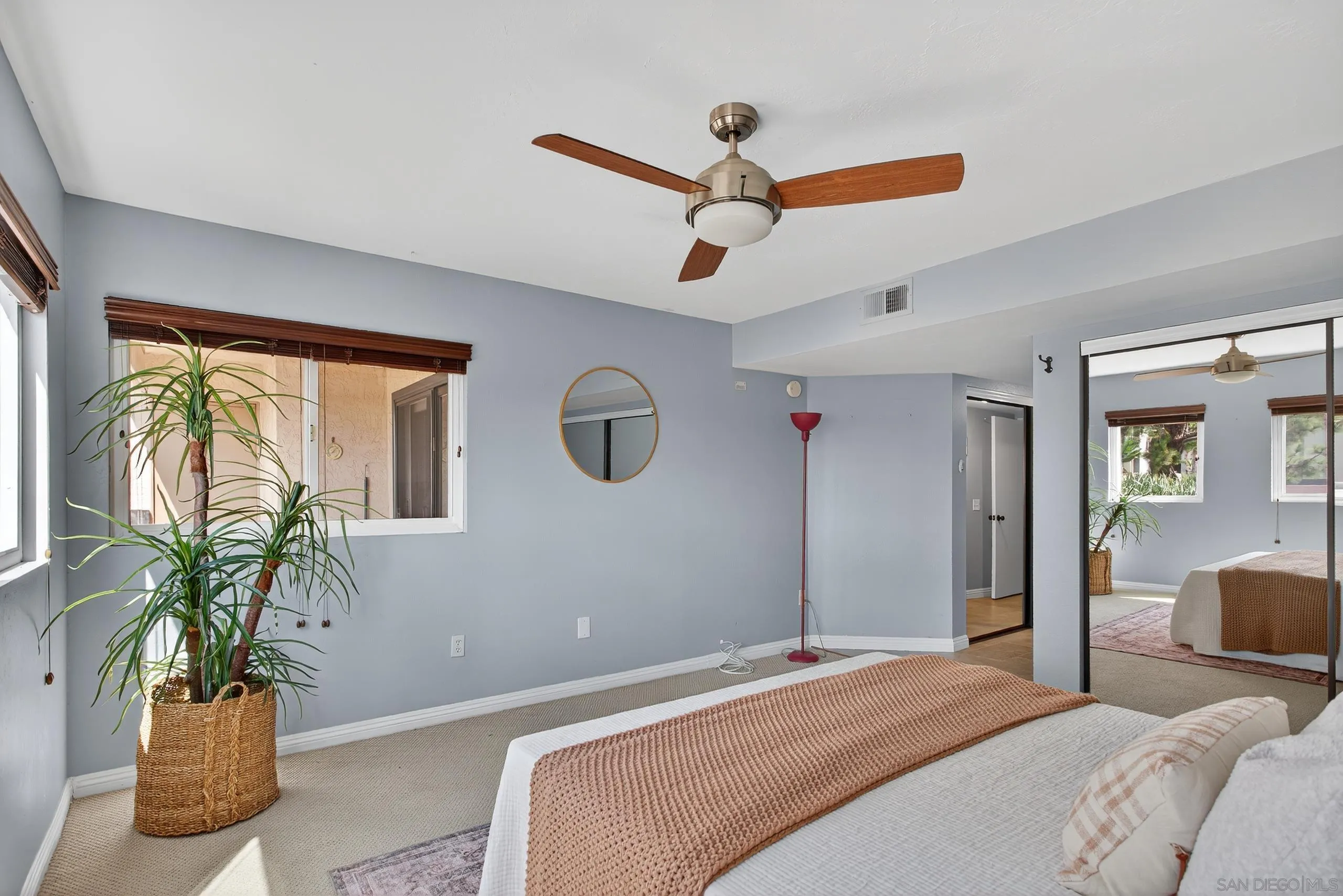 https://cdn.realtyfeed.com/cdn/127/250037400/a4a5b8a097df2d7e3ade5d2bd5fdda16.webp
