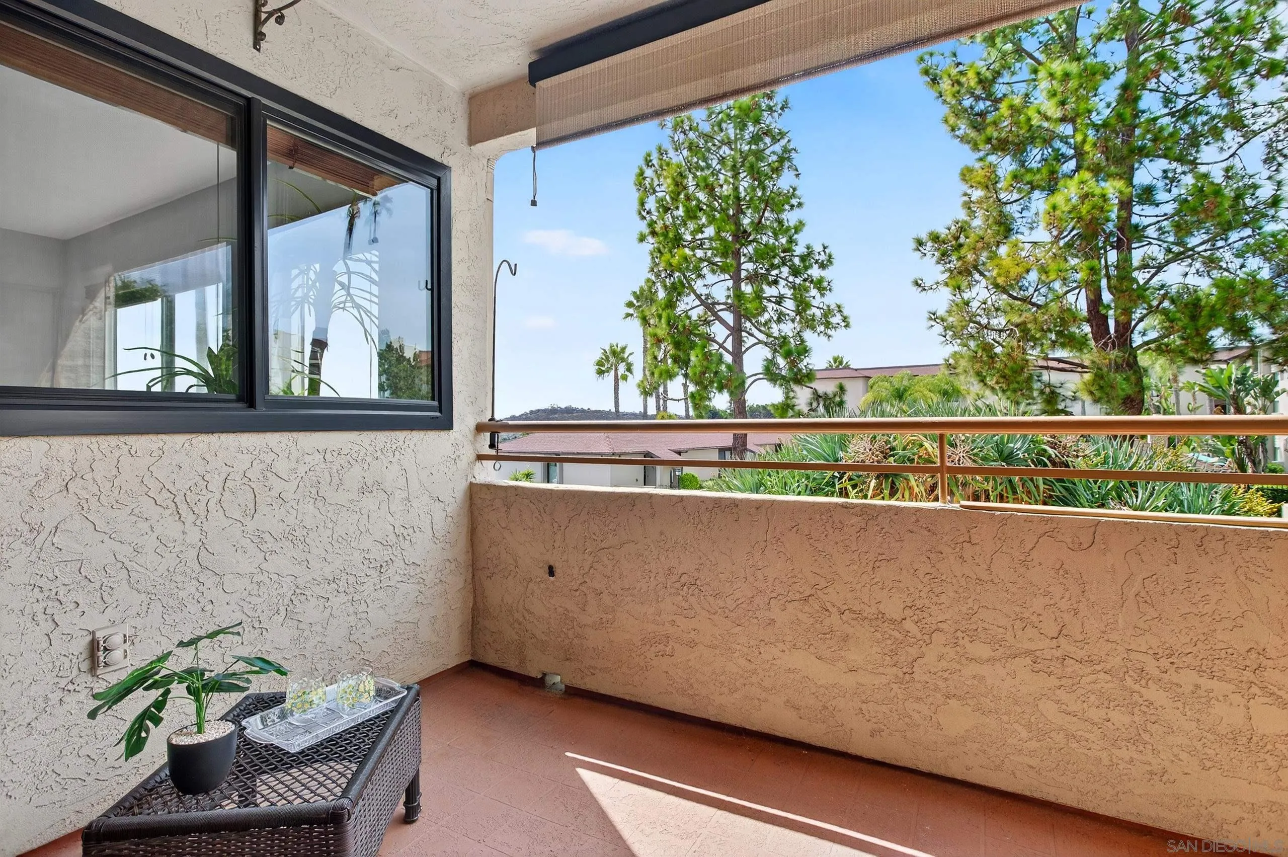 https://cdn.realtyfeed.com/cdn/127/250037400/b3947aca35a28175037fba0ad425821c.webp