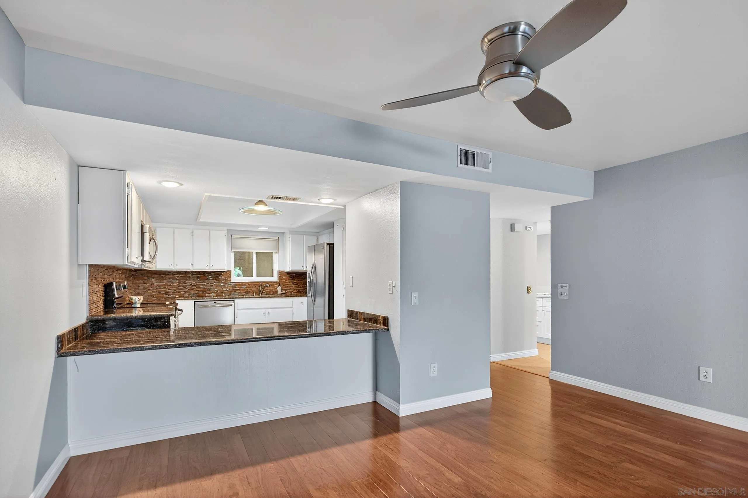 https://cdn.realtyfeed.com/cdn/127/250037400/e1ee6600c59abc59147c5f1afed6664a.webp