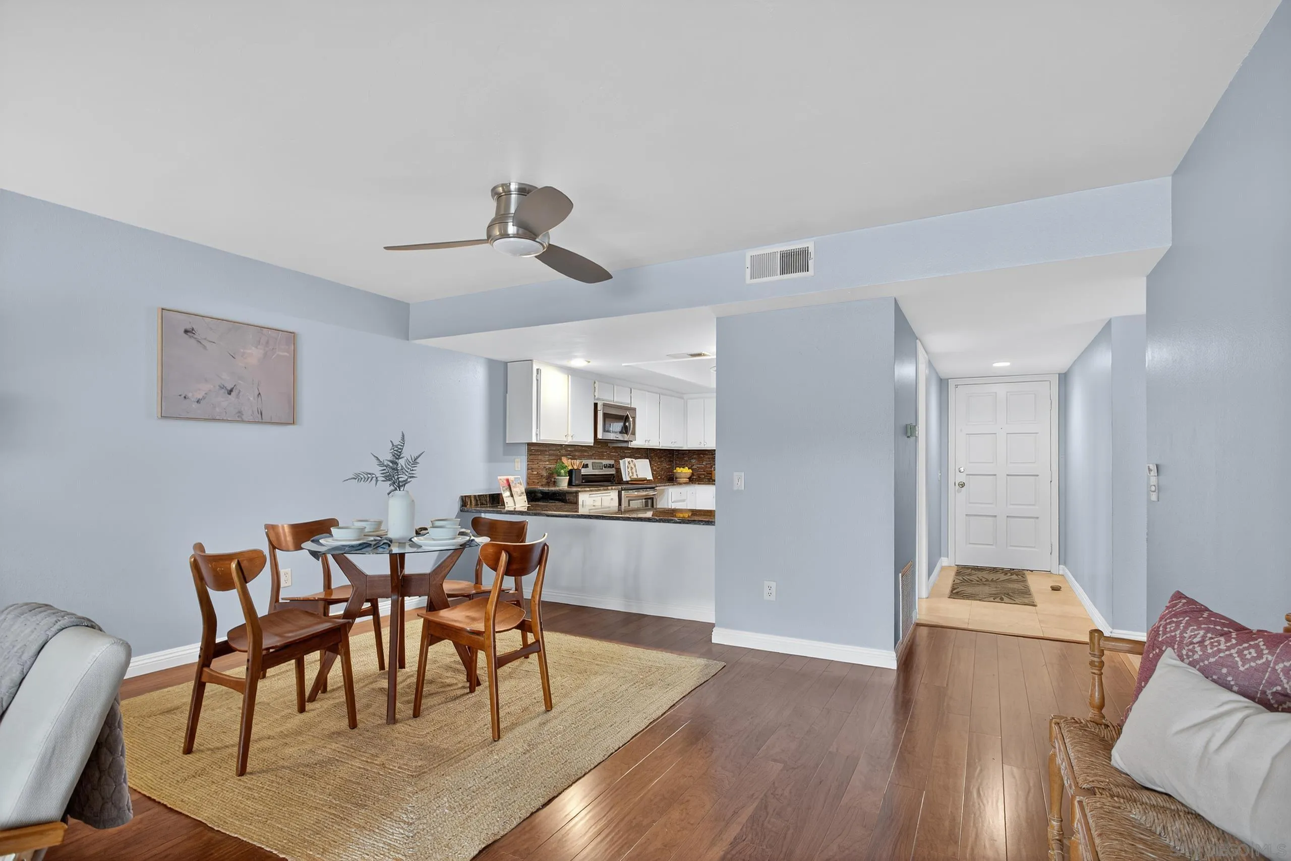 https://cdn.realtyfeed.com/cdn/127/250037400/f0c6a5f3c6ce7f04e4d1fc310146bf27.webp