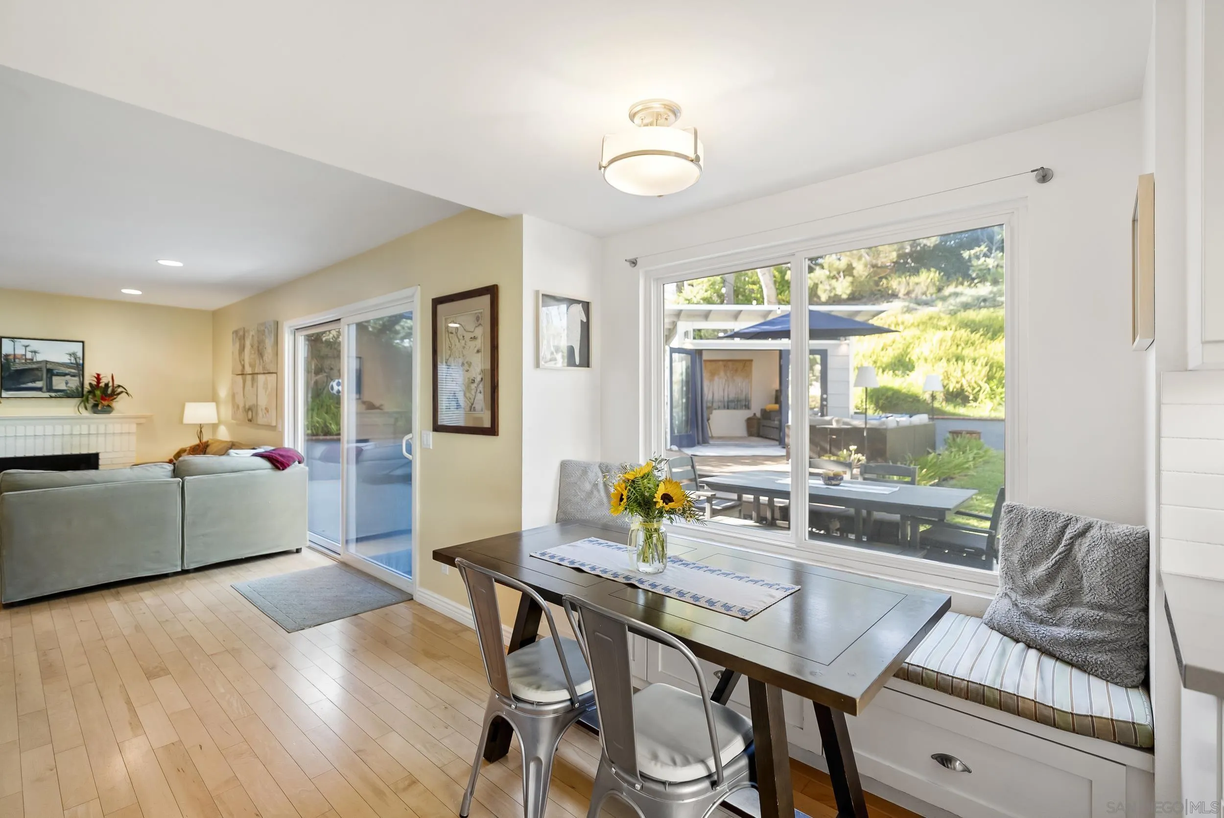 https://cdn.realtyfeed.com/cdn/127/250037406/331b7fd16fa85af74dfa98c2c2501ee8.webp