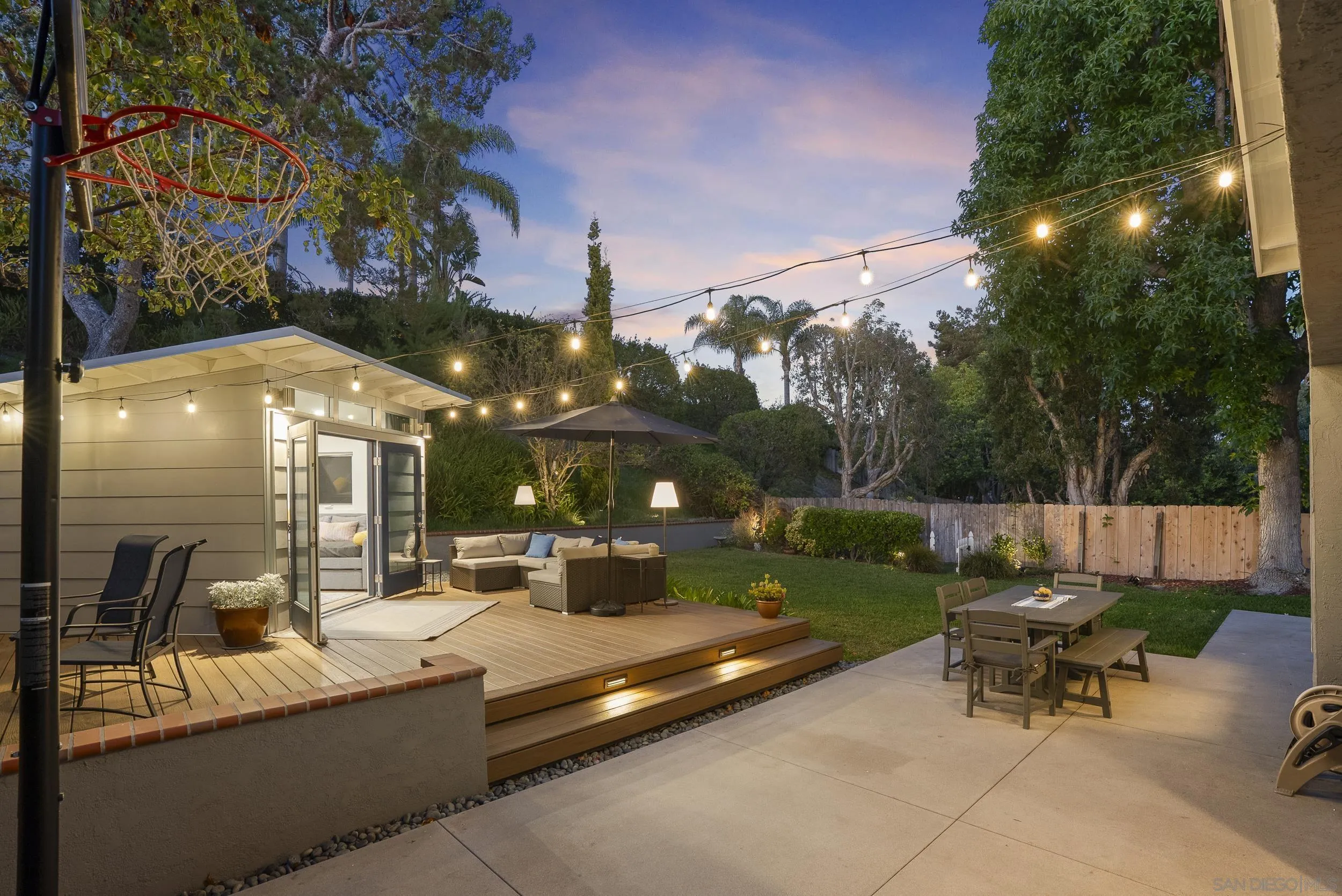 https://cdn.realtyfeed.com/cdn/127/250037406/dcbc28bdd20068c40206b96791605276.webp