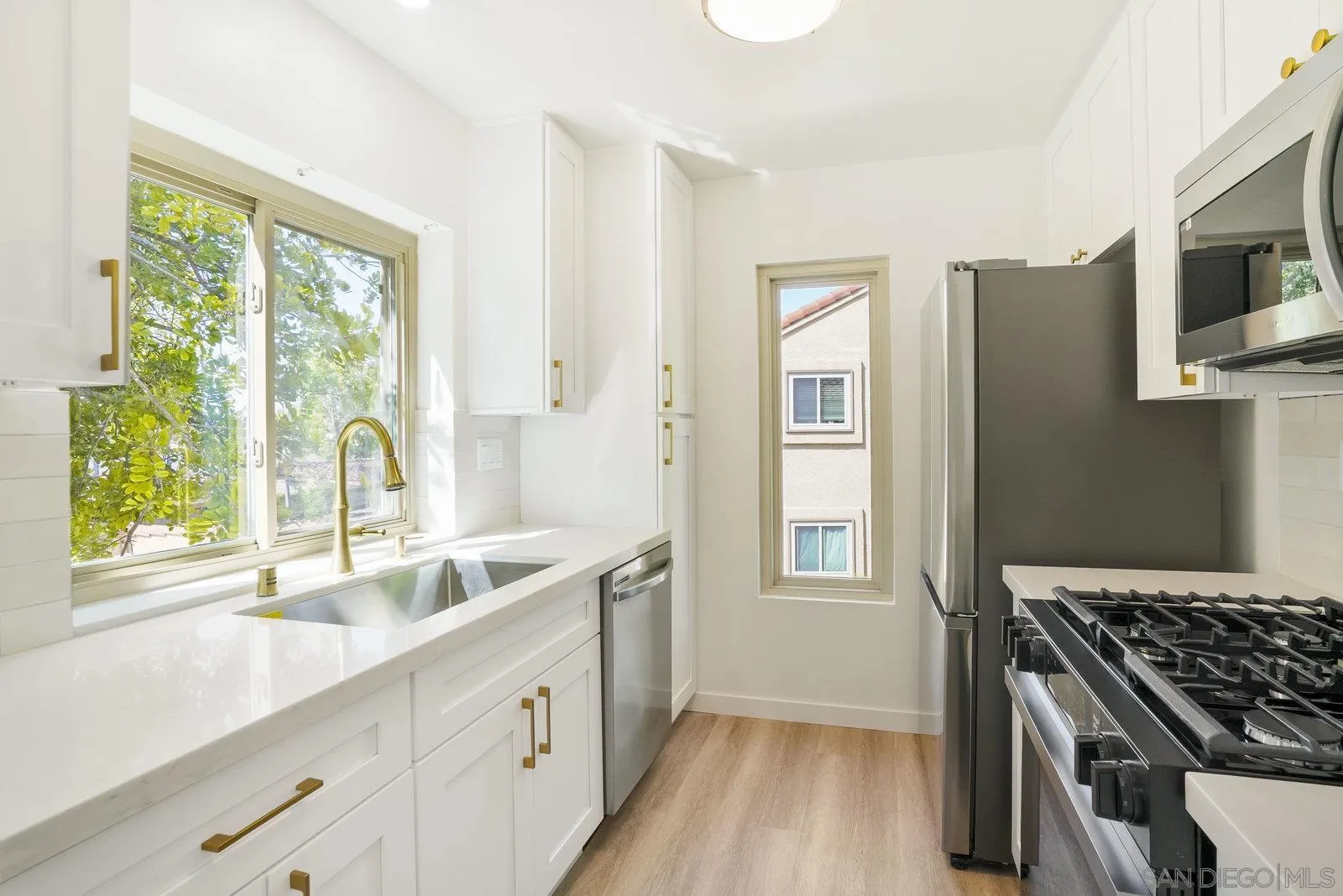 https://cdn.realtyfeed.com/cdn/127/250037407/97bdc869d0356ae353dc88268f7e1547.webp