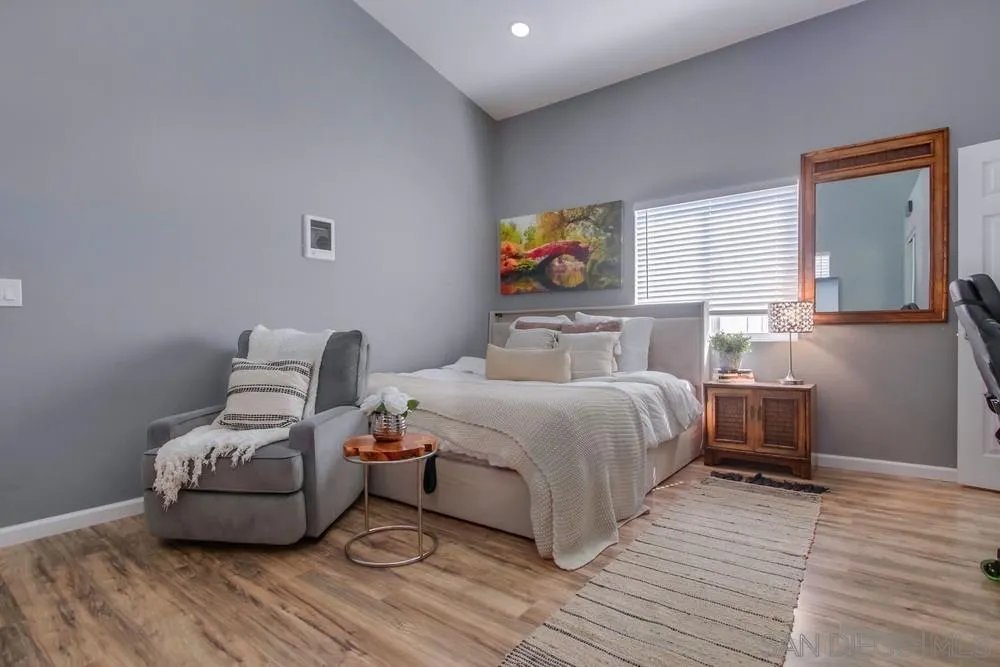 https://cdn.realtyfeed.com/cdn/127/250037408/19b8c2a29a510e37e1d02ff80db6d499.webp