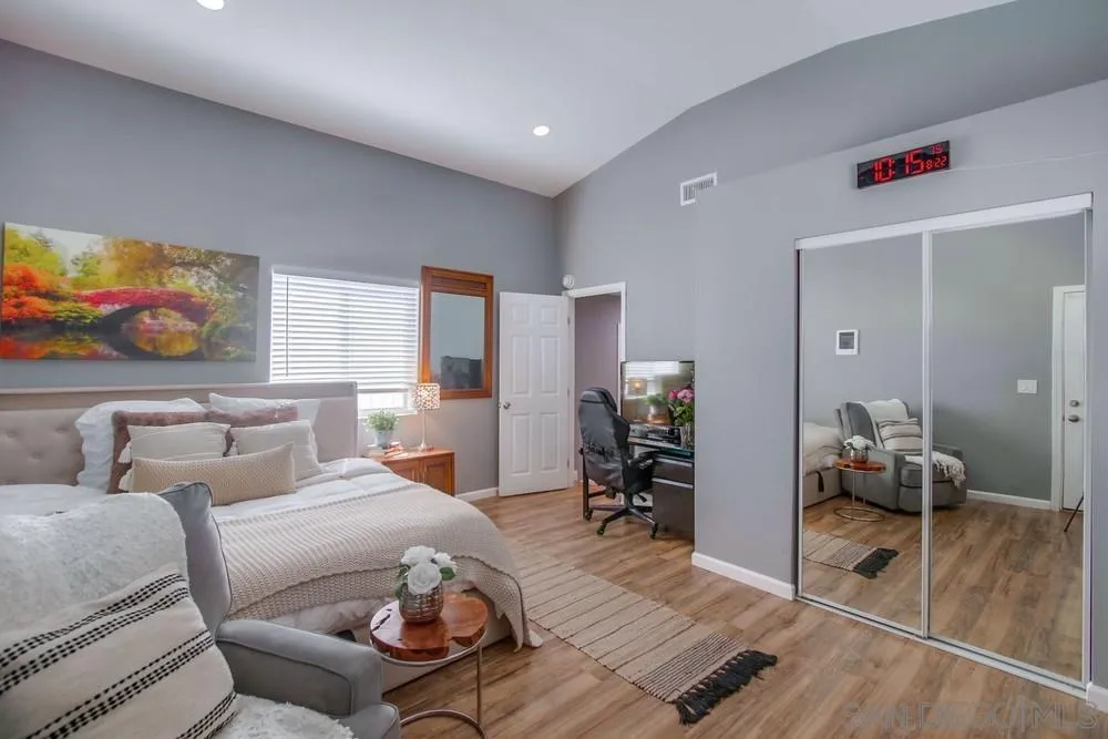 https://cdn.realtyfeed.com/cdn/127/250037408/2323c7aca033f49c11739eb30edaeef5.webp