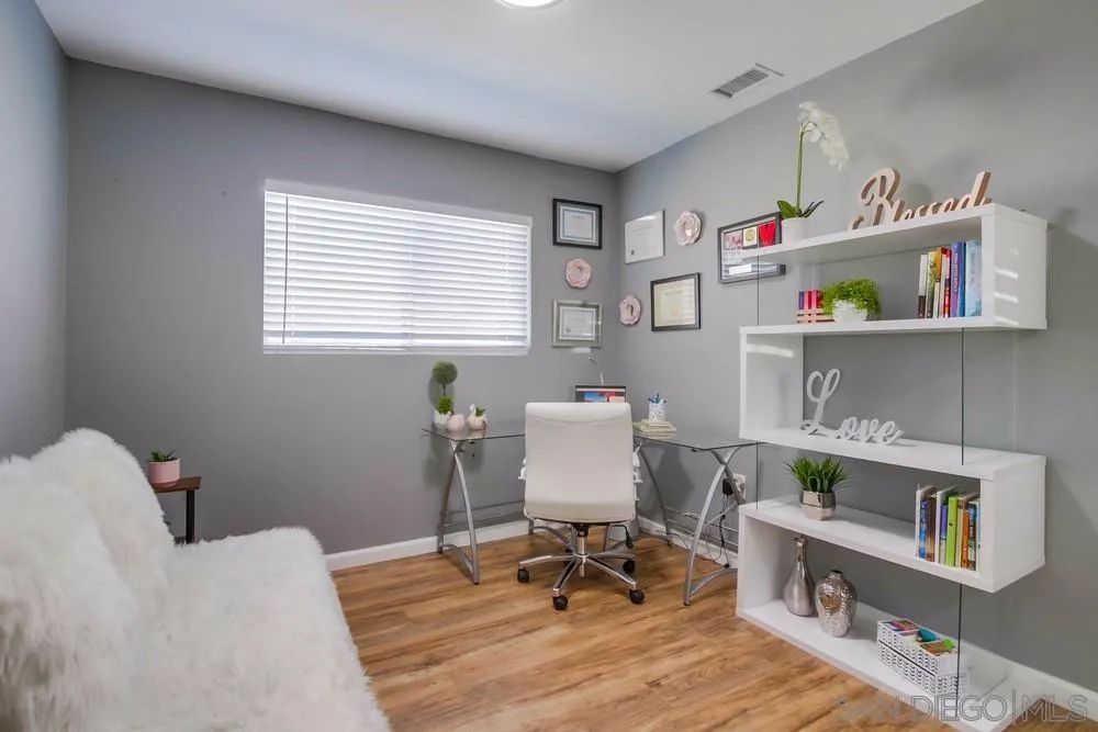 https://cdn.realtyfeed.com/cdn/127/250037408/36ca67c093fbf8109f9e501ec0817f32.webp