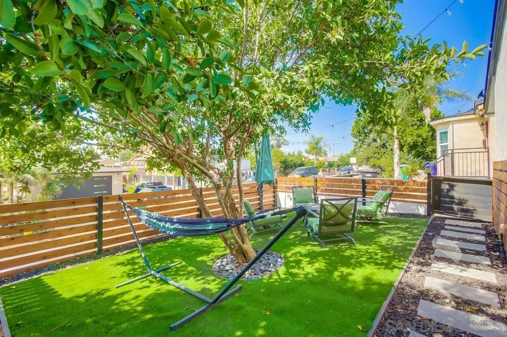 https://cdn.realtyfeed.com/cdn/127/250037408/94aa87821522f0434c797880bcde6846.webp