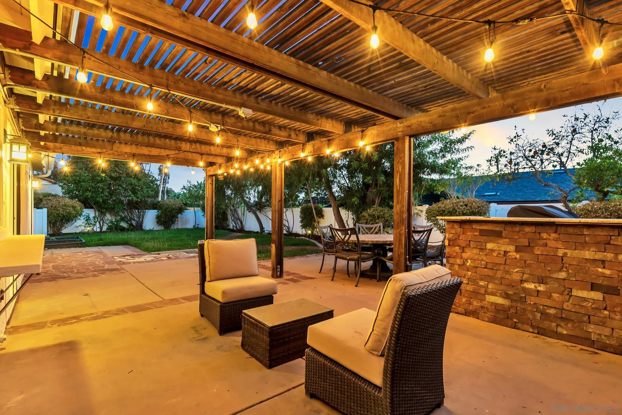 https://cdn.realtyfeed.com/cdn/127/250037409/3c29f00197734f7c770e4bf0b3dd8318.webp