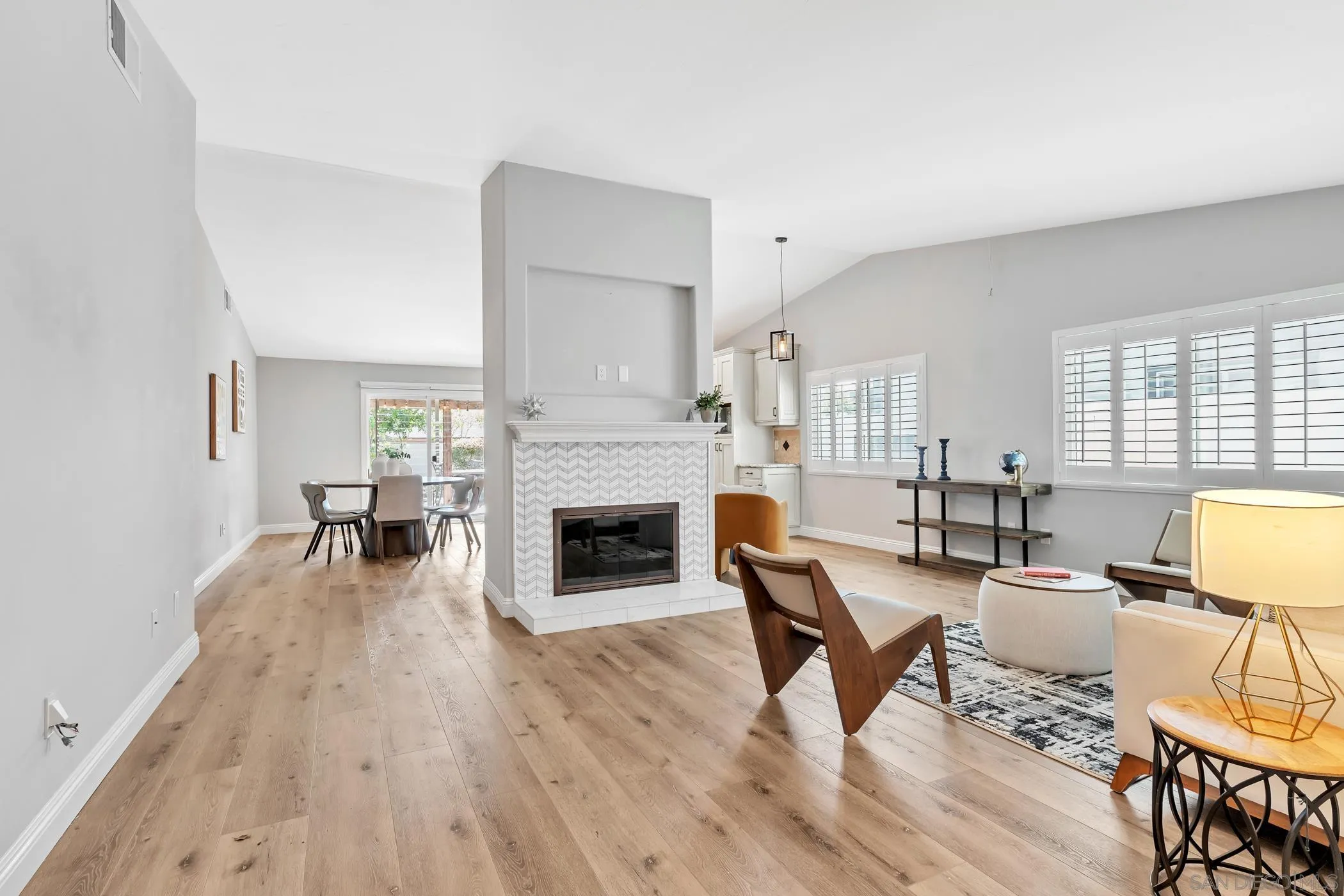 https://cdn.realtyfeed.com/cdn/127/250037409/6dc425a4d90811b87d492dd305a15ebe.webp