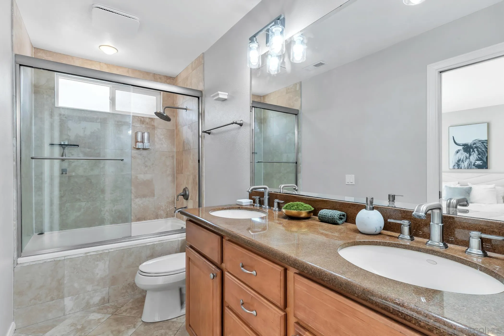 https://cdn.realtyfeed.com/cdn/127/250037409/9a3dbf9e52c03a790a7682631d88bf6b.webp