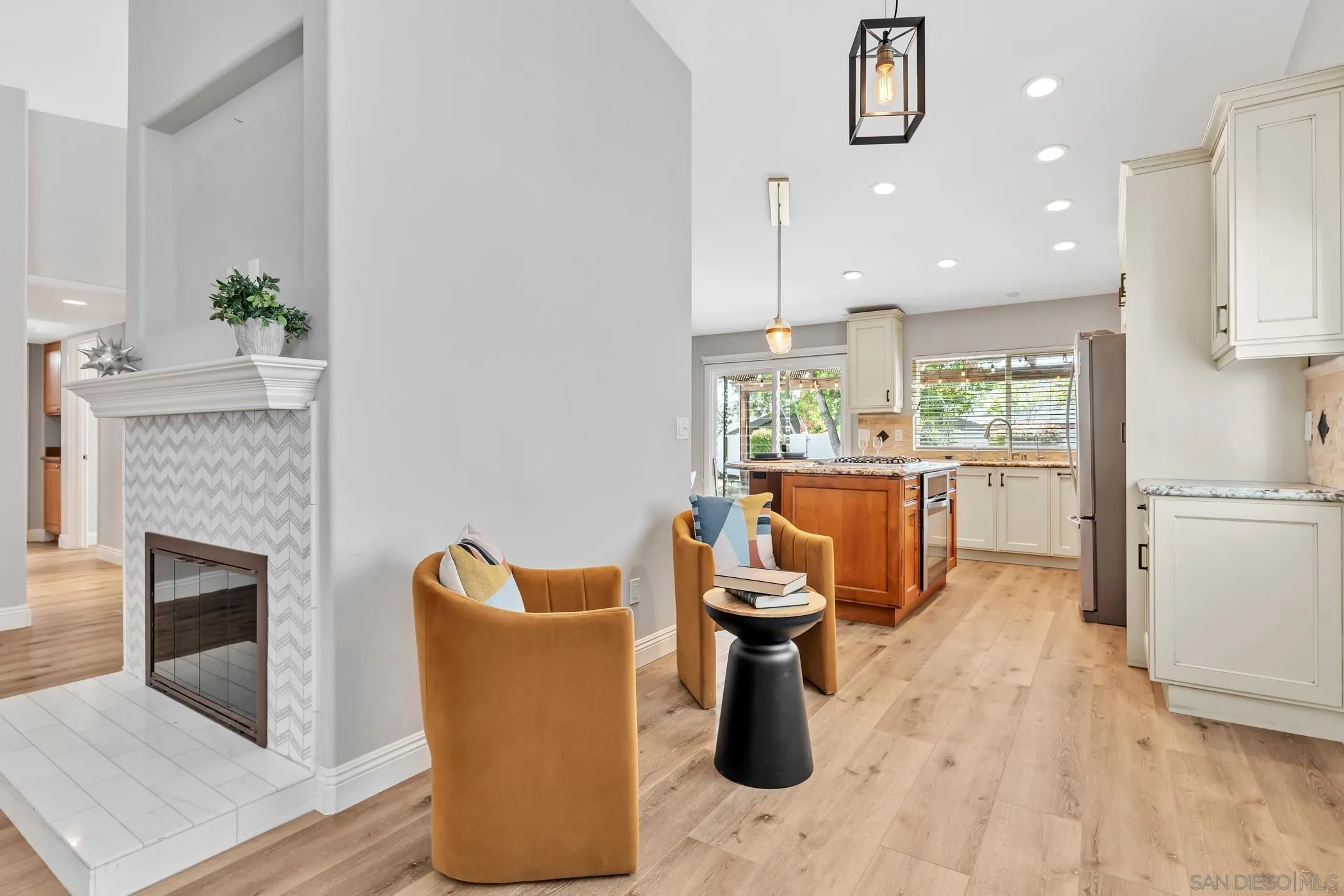 https://cdn.realtyfeed.com/cdn/127/250037409/b7945d32b970f6d6a2640f356ace85ea.webp