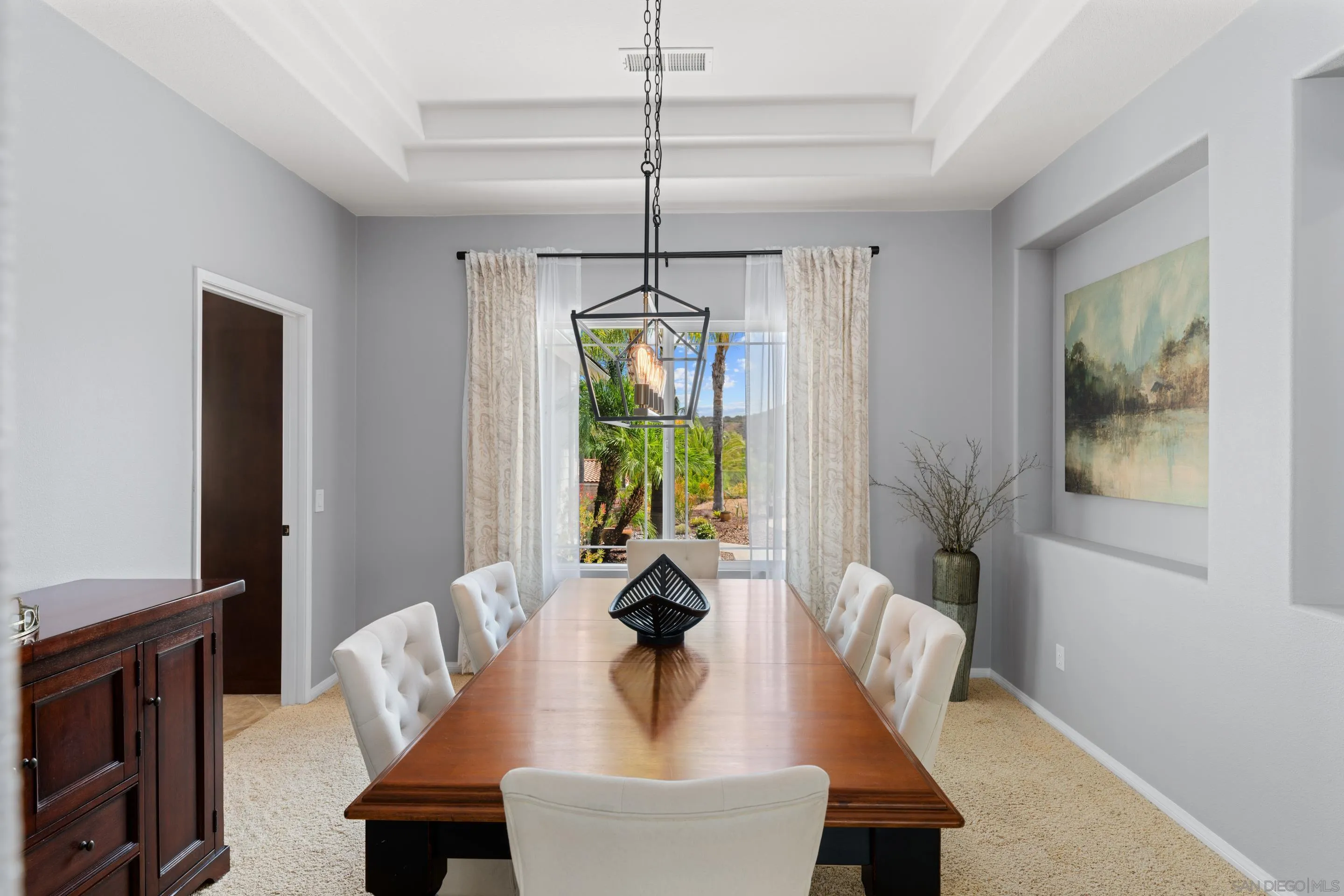 https://cdn.realtyfeed.com/cdn/127/250037411/b13247a8901b31a5b8c962950484726e.webp