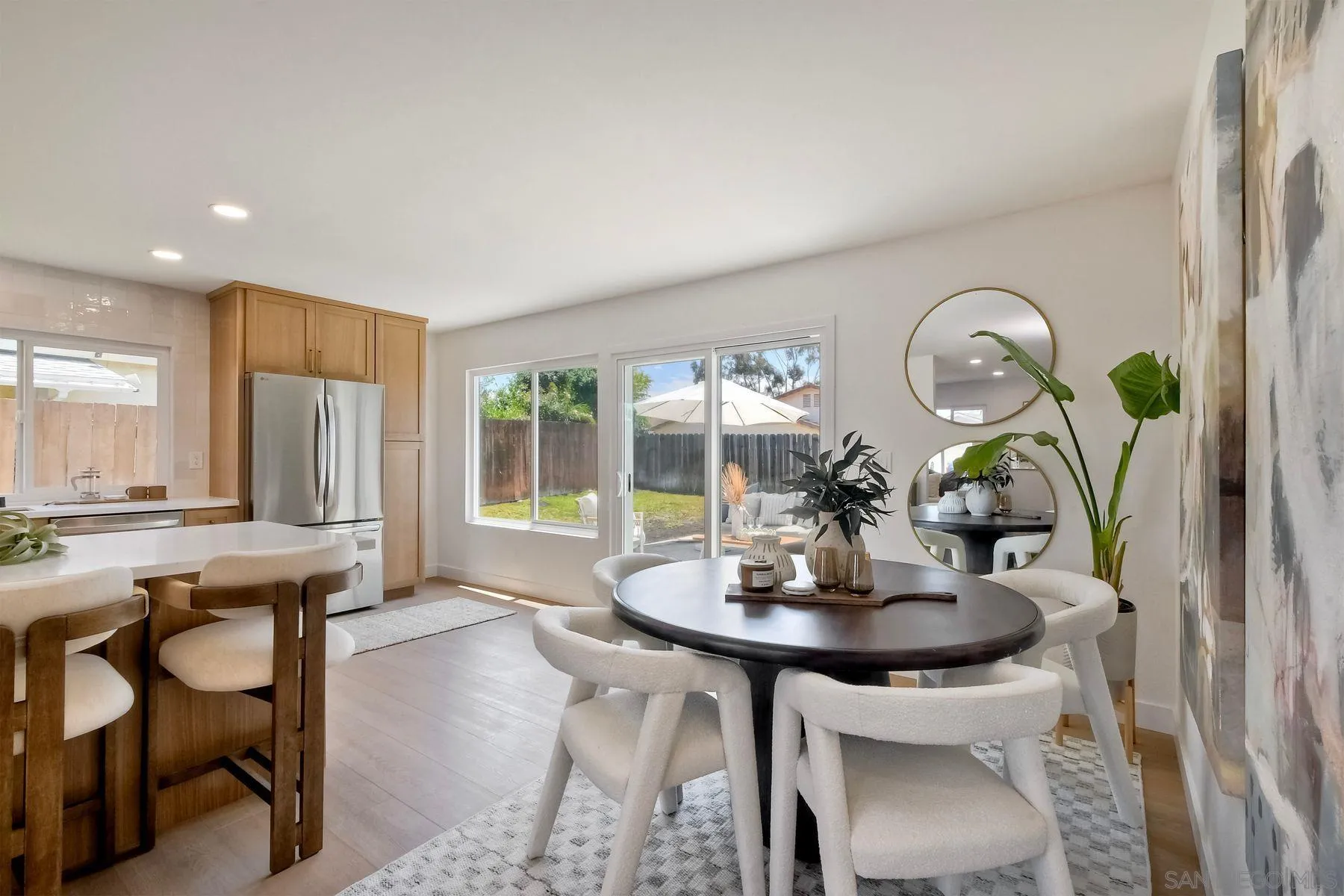 https://cdn.realtyfeed.com/cdn/127/250037413/84f5c7d02feacb420af8210047c5bd0e.webp