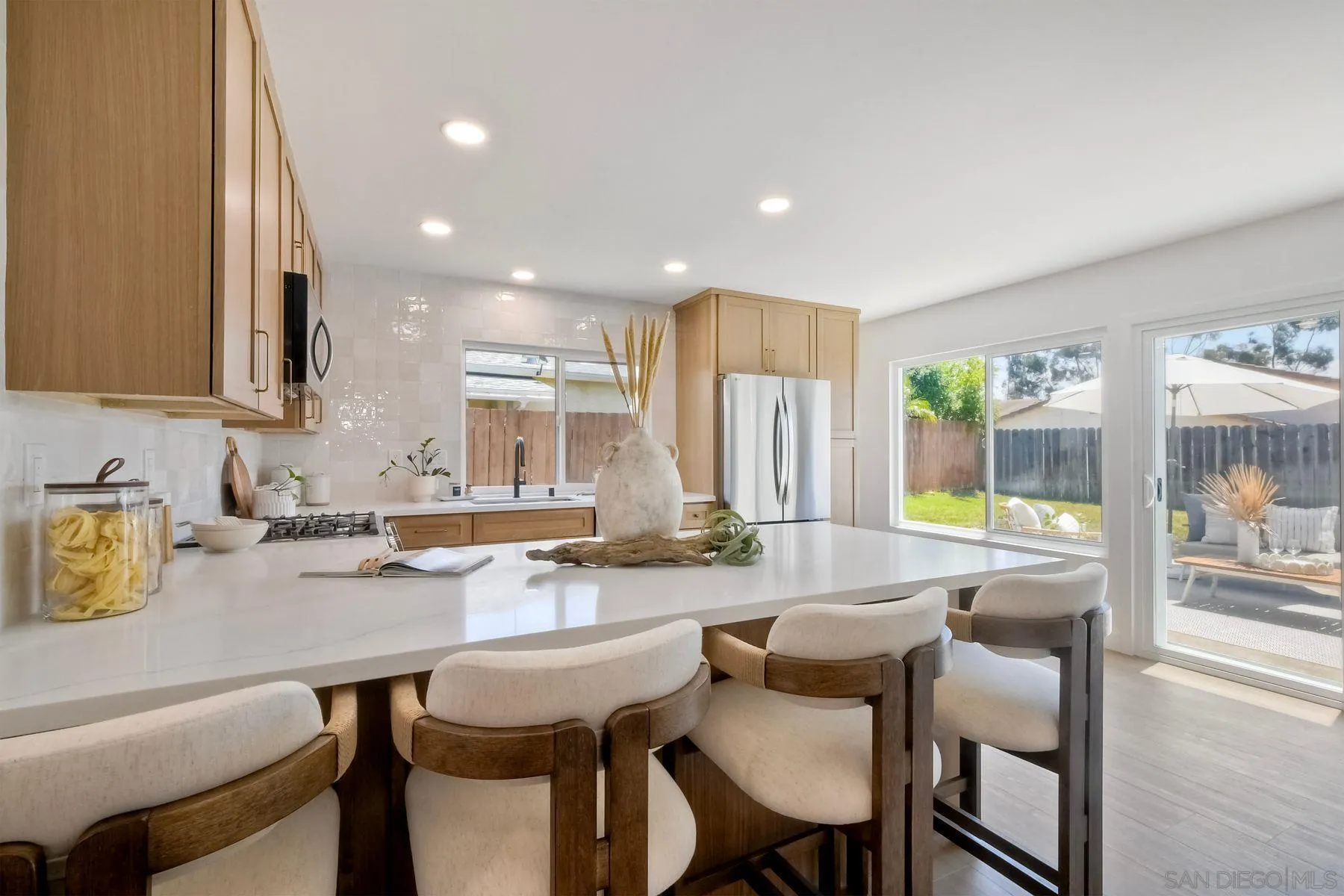 https://cdn.realtyfeed.com/cdn/127/250037413/d362c0aec27fea84fb55d27502ecf9ca.webp