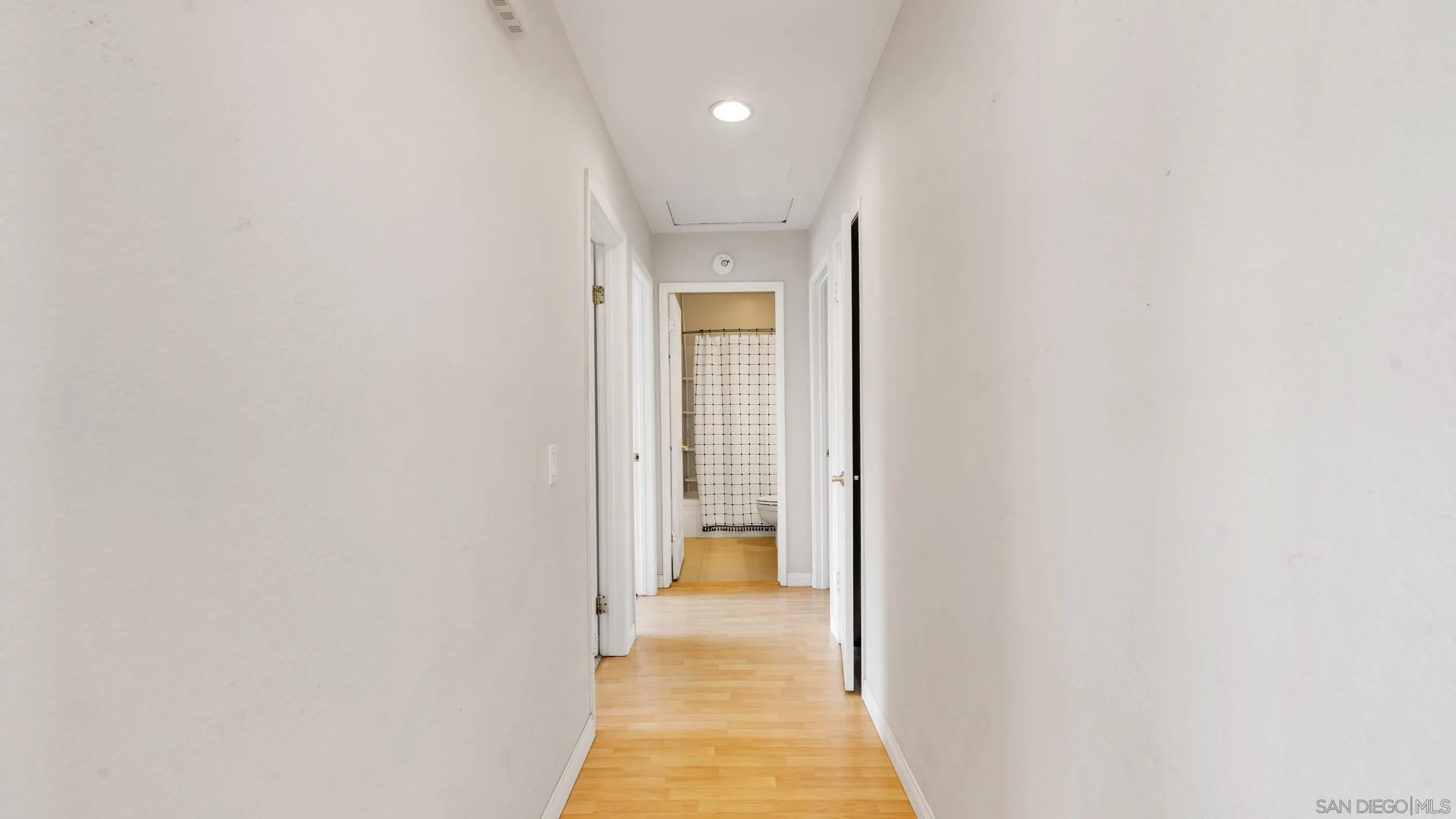 https://cdn.realtyfeed.com/cdn/127/250037414/6ad09aea0b9f2a070cdeccd8e644012d.webp
