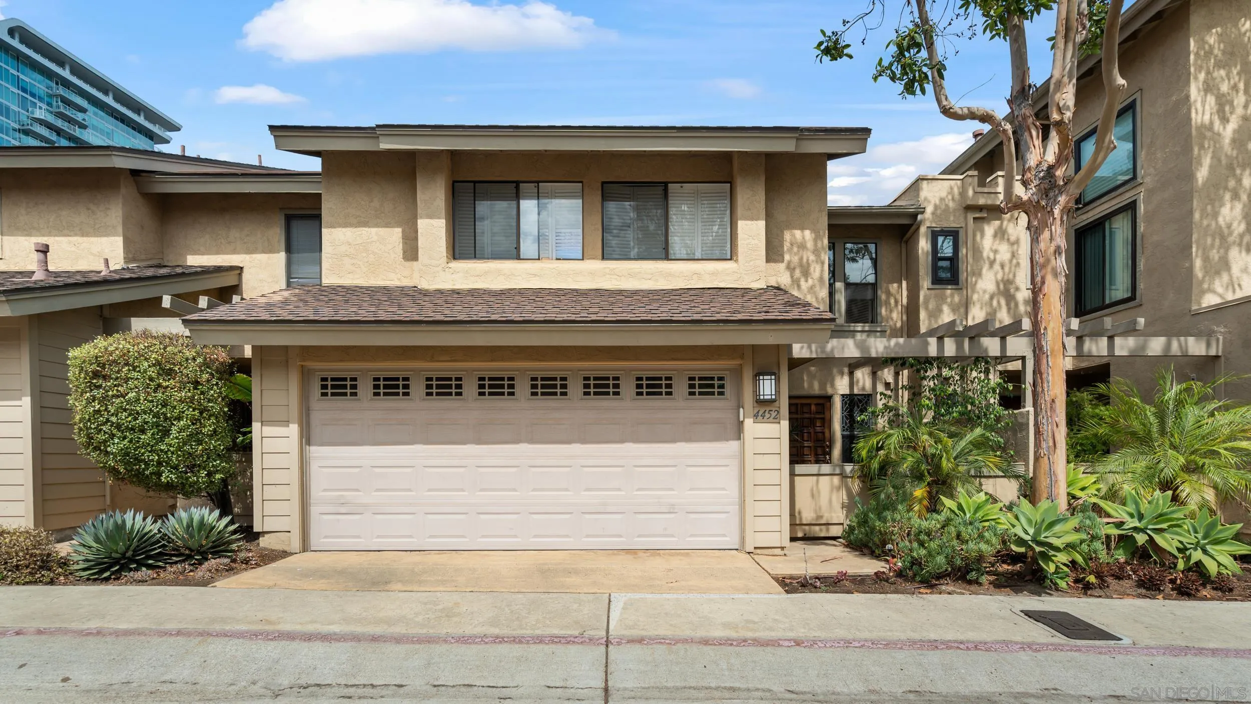 Photo #4: 250037414 Listing 