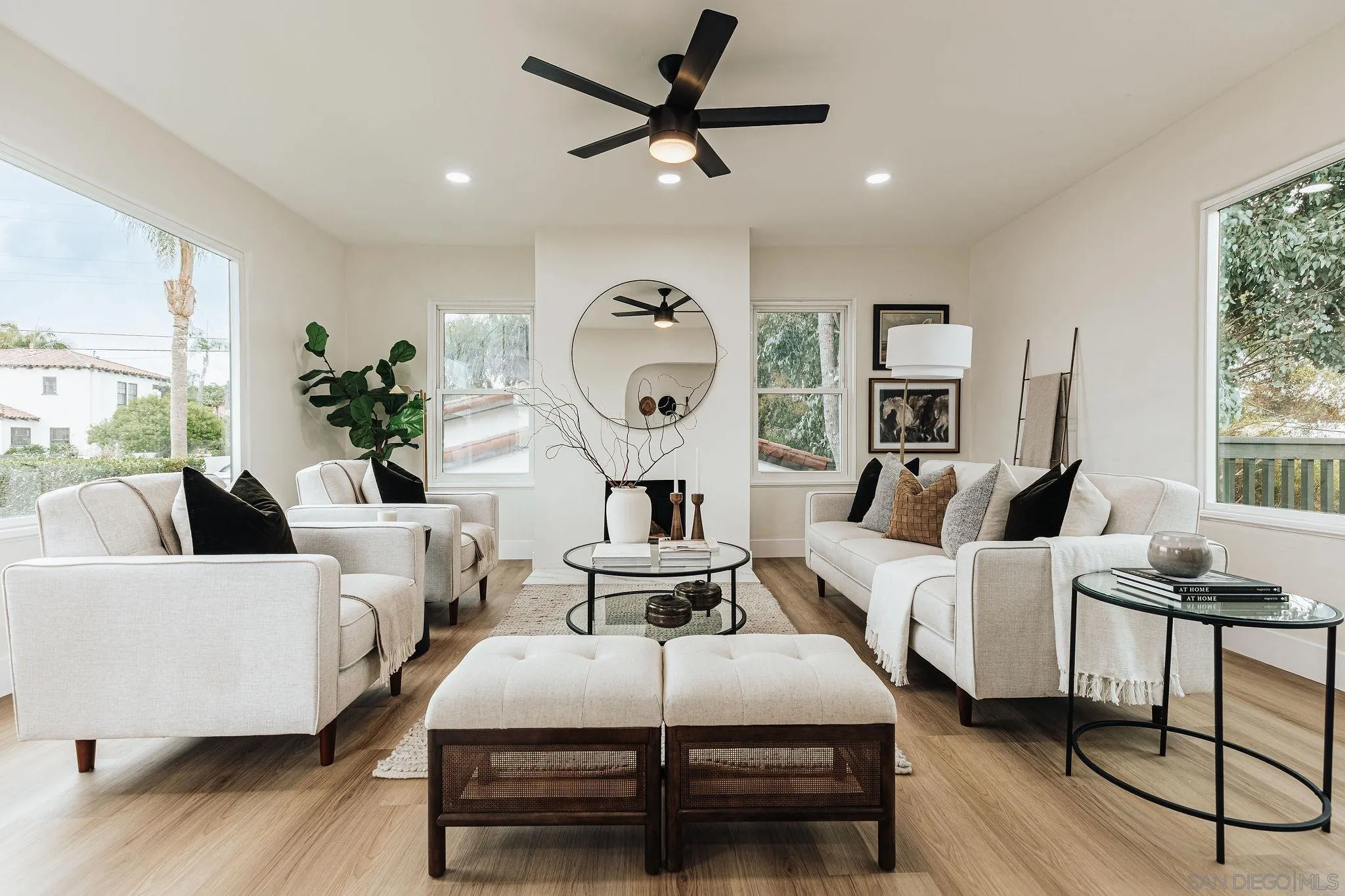 https://cdn.realtyfeed.com/cdn/127/250037419/17559e721f58be5c02aeb6ad47b50cd6.webp
