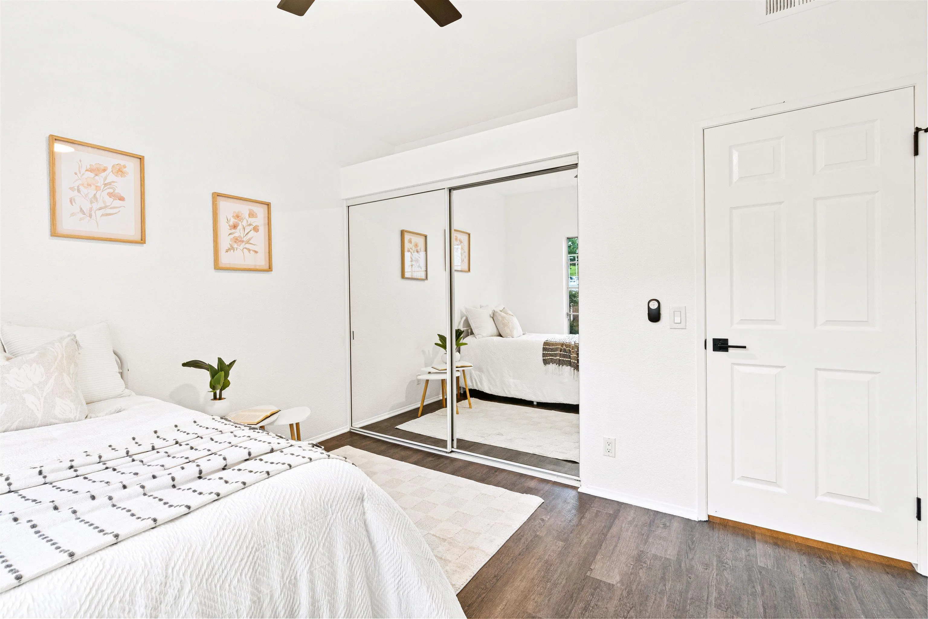 https://cdn.realtyfeed.com/cdn/127/250037421/04a41592a255ca6801fc56589b98e5a9.webp